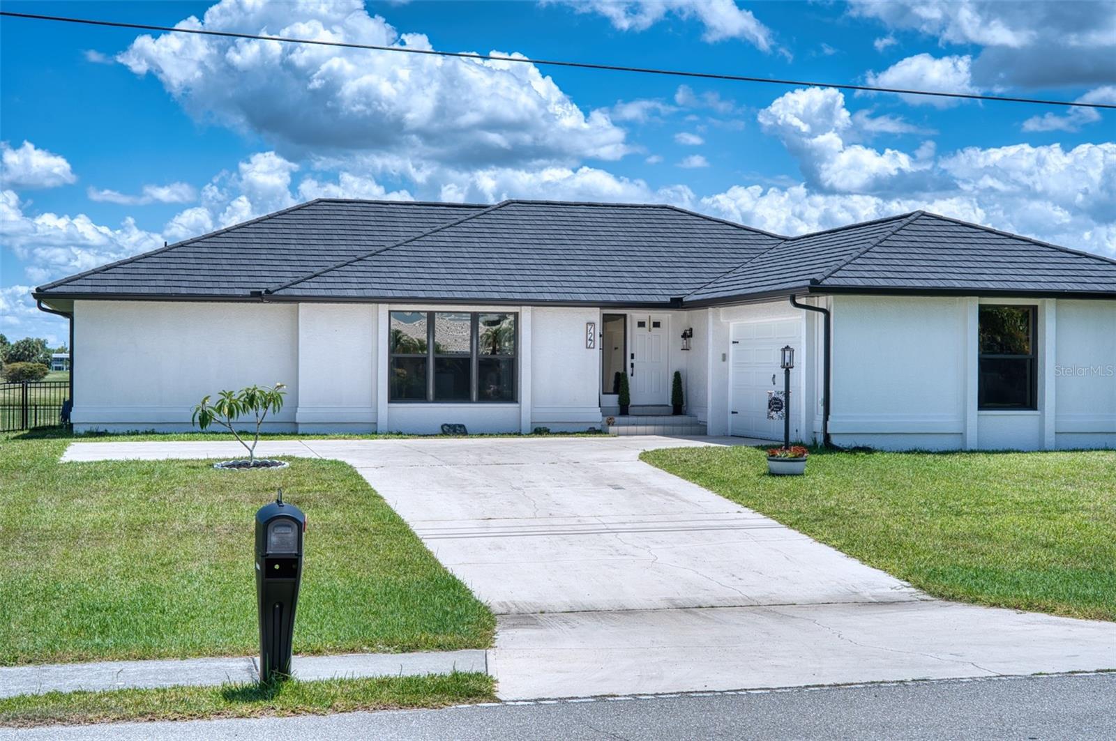 727 MONACO DR, PUNTA GORDA, FL, 33950