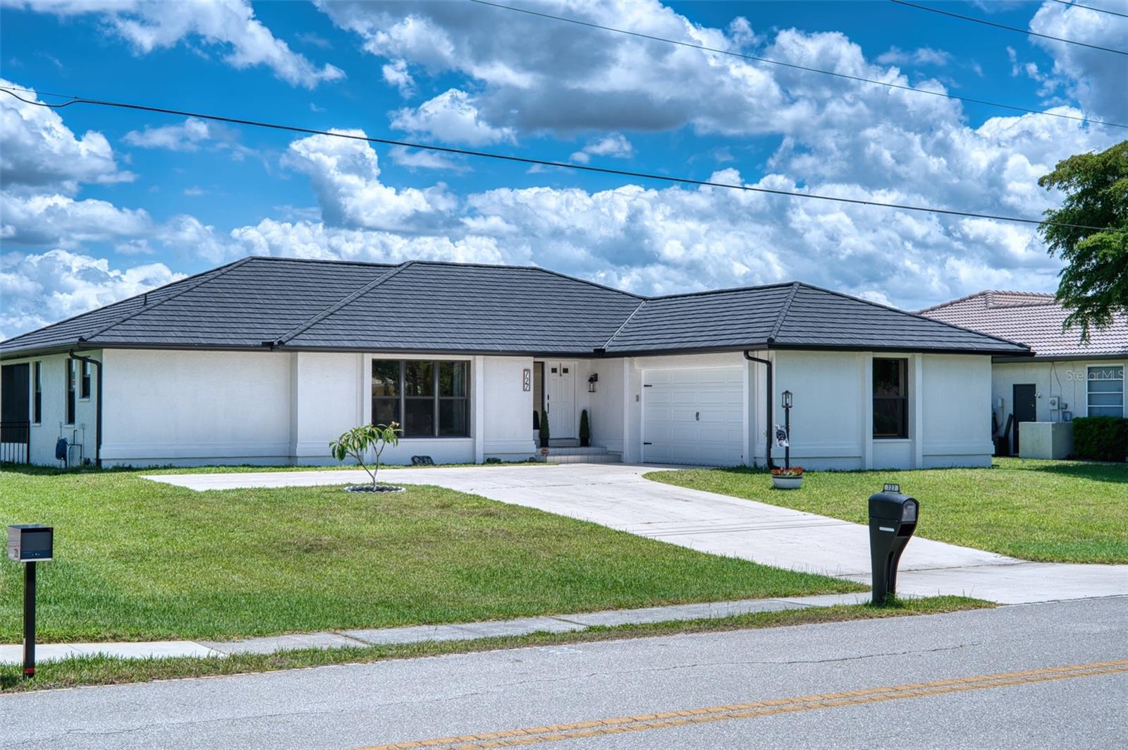 727 MONACO DR, PUNTA GORDA, FL, 33950