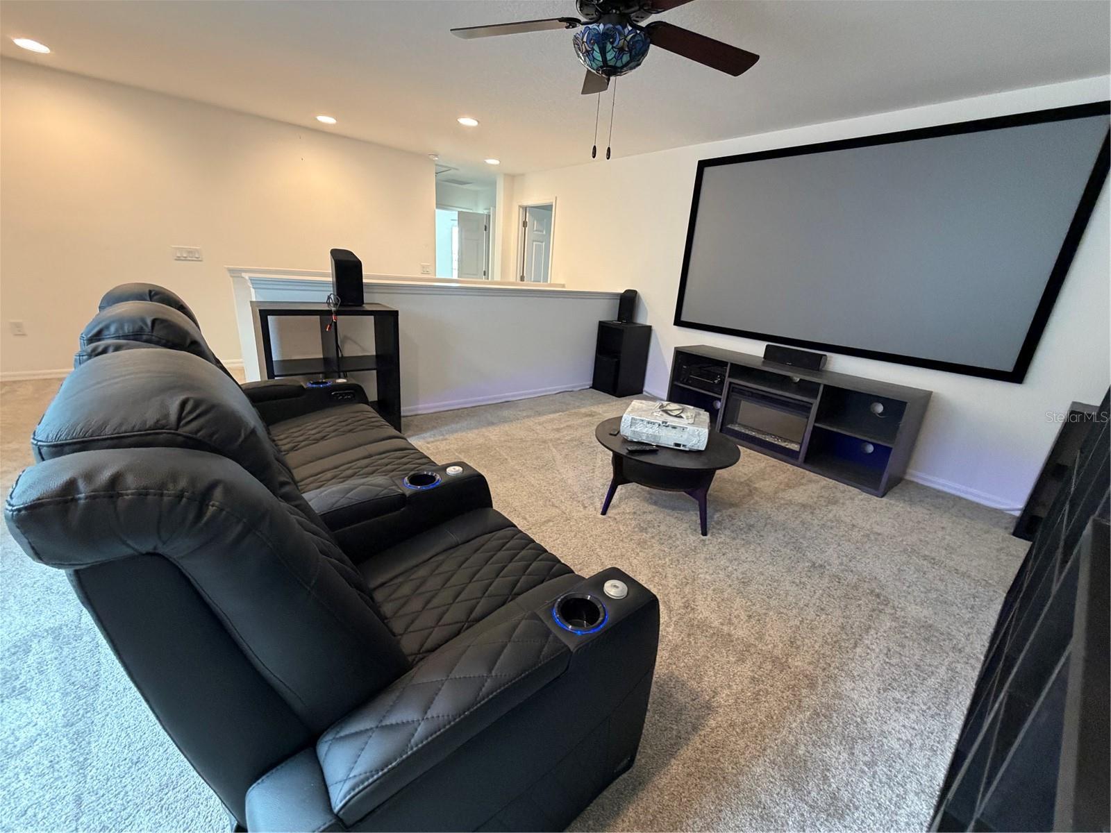 406 NORTH BLVD E, DAVENPORT, FL, 33837