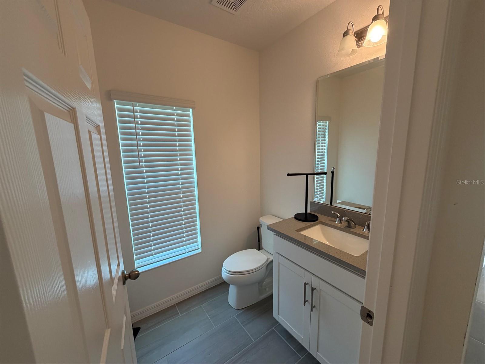 406 NORTH BLVD E, DAVENPORT, FL, 33837