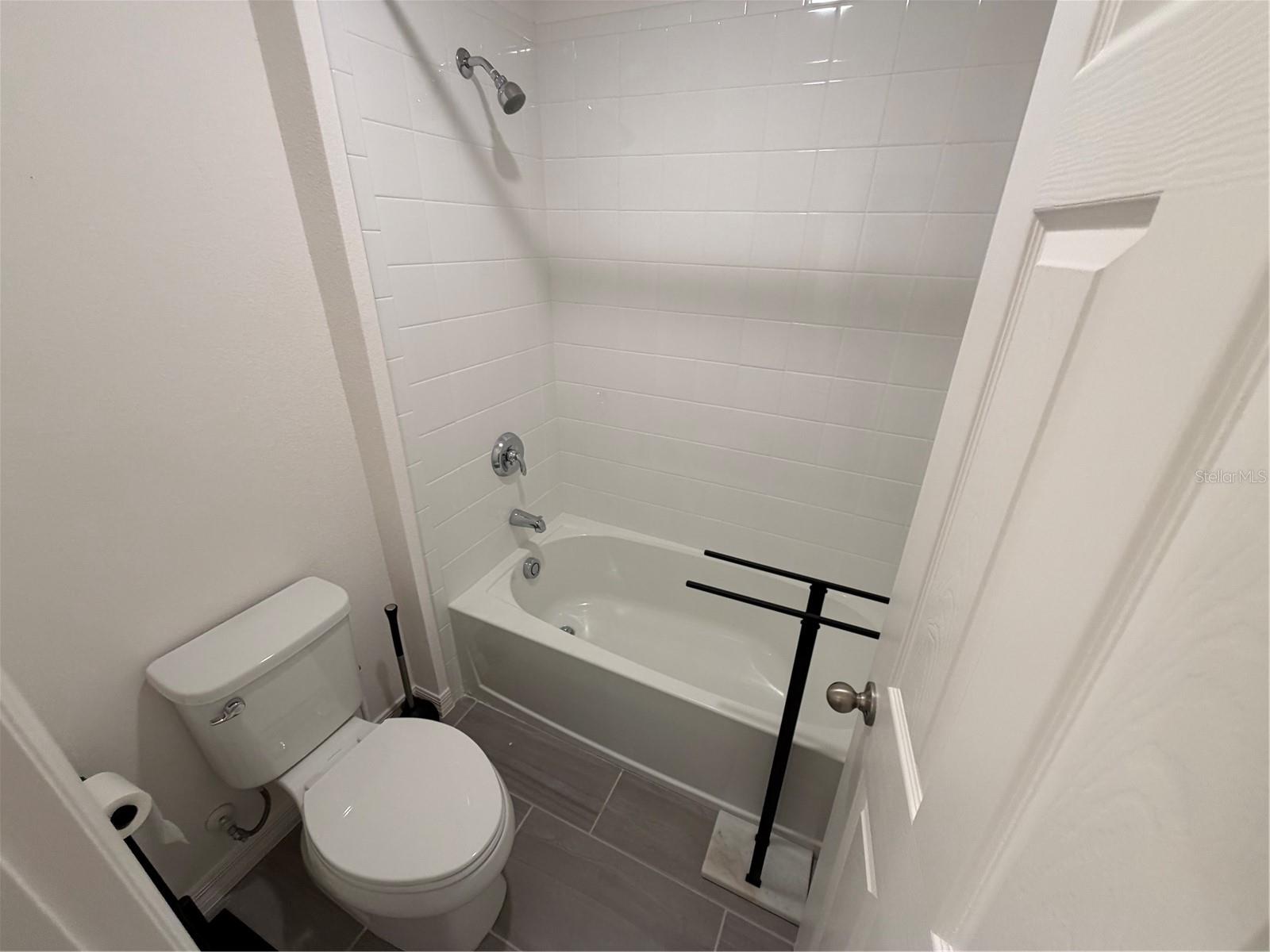 406 NORTH BLVD E, DAVENPORT, FL, 33837