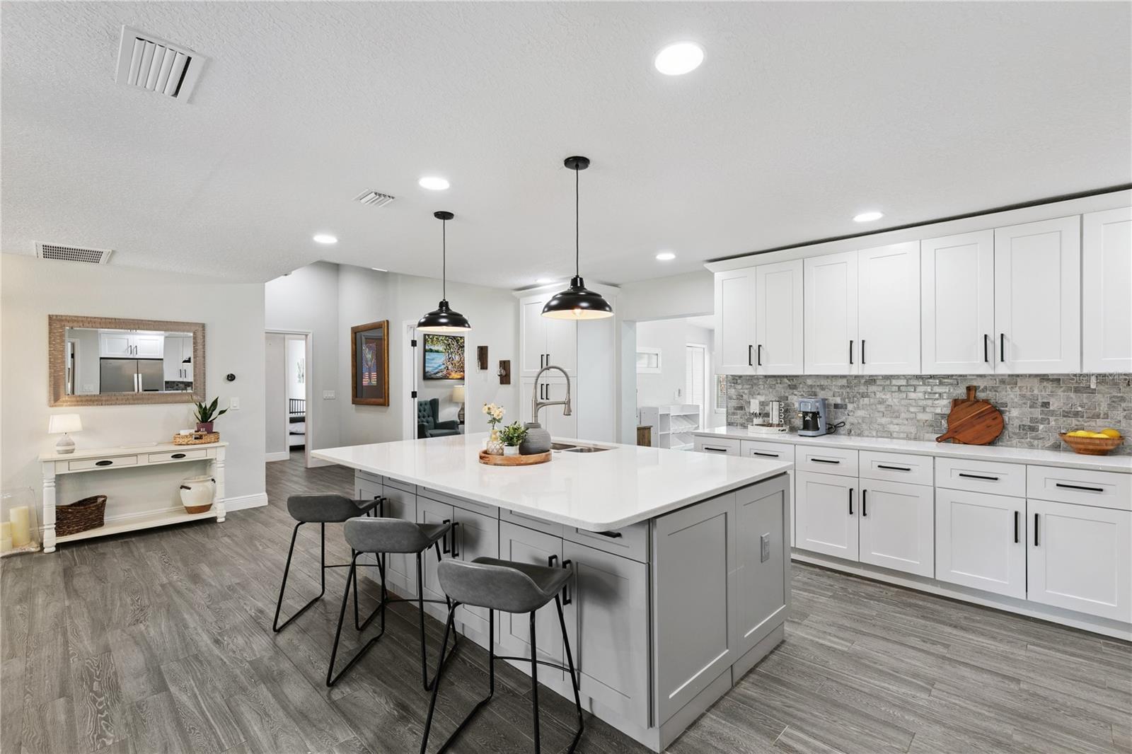 103 SPANISH OAK LN, APOPKA, FL, 32703