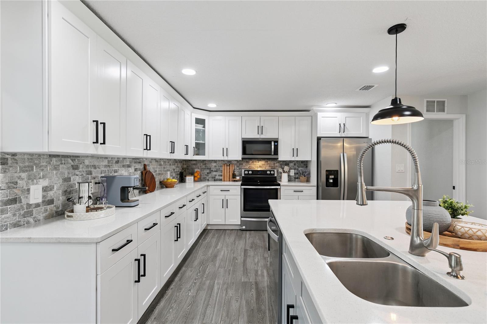 103 SPANISH OAK LN, APOPKA, FL, 32703