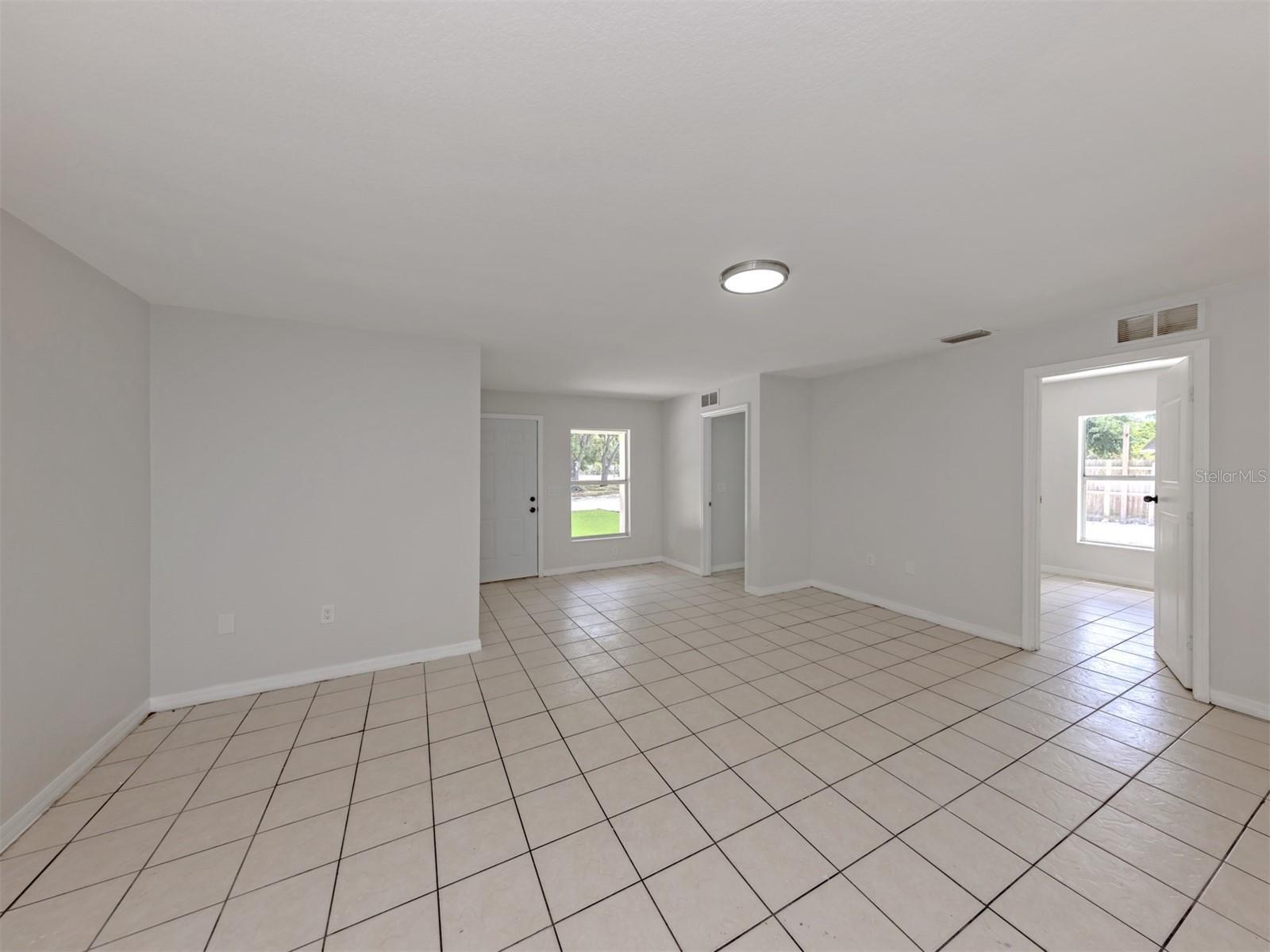 5636 6TH STREET CT E, BRADENTON, FL, 34203