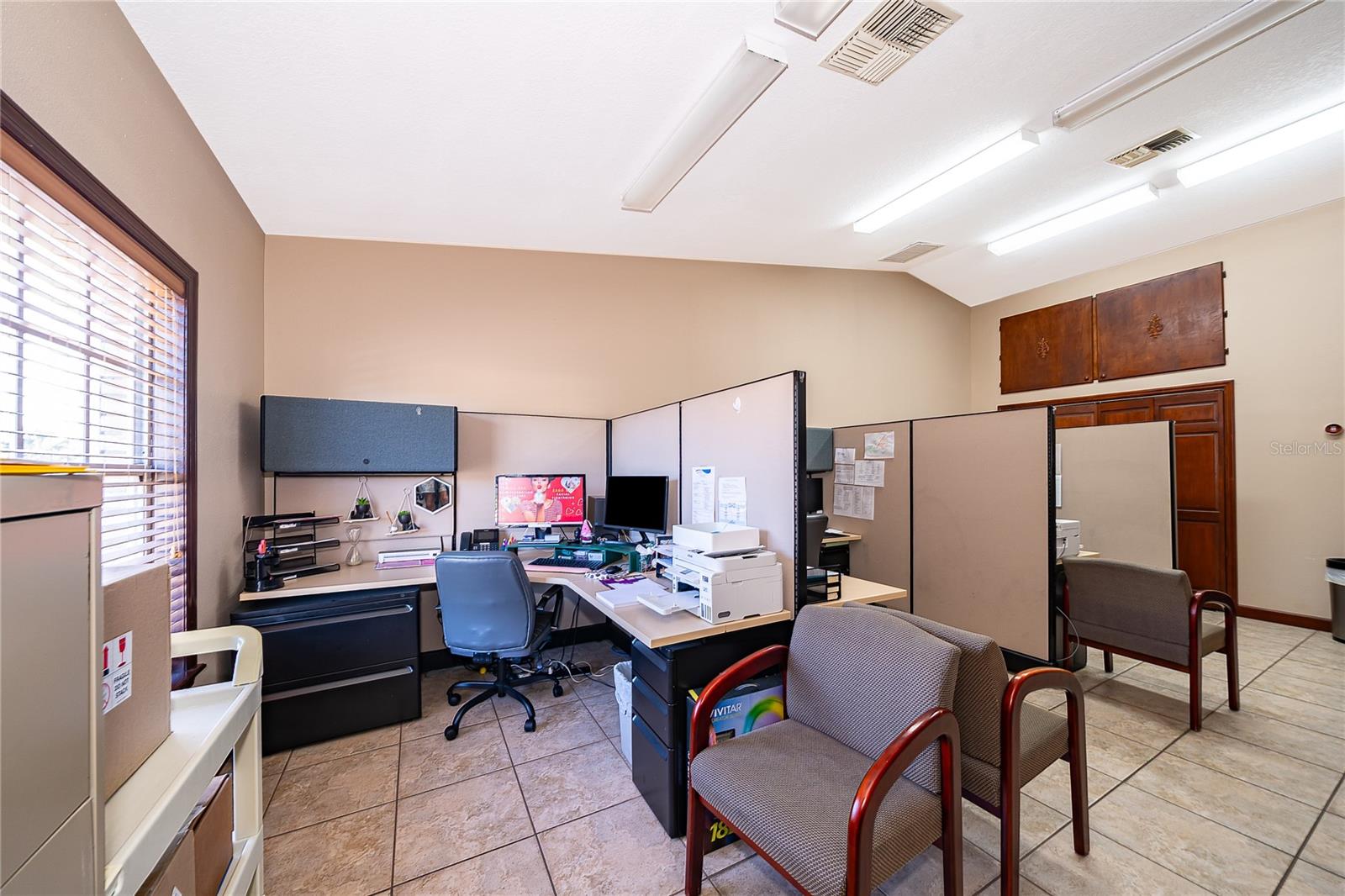 HERITAGE SQUARE 12 OFFICE CONDO, KISSIMMEE, FL, 34744
