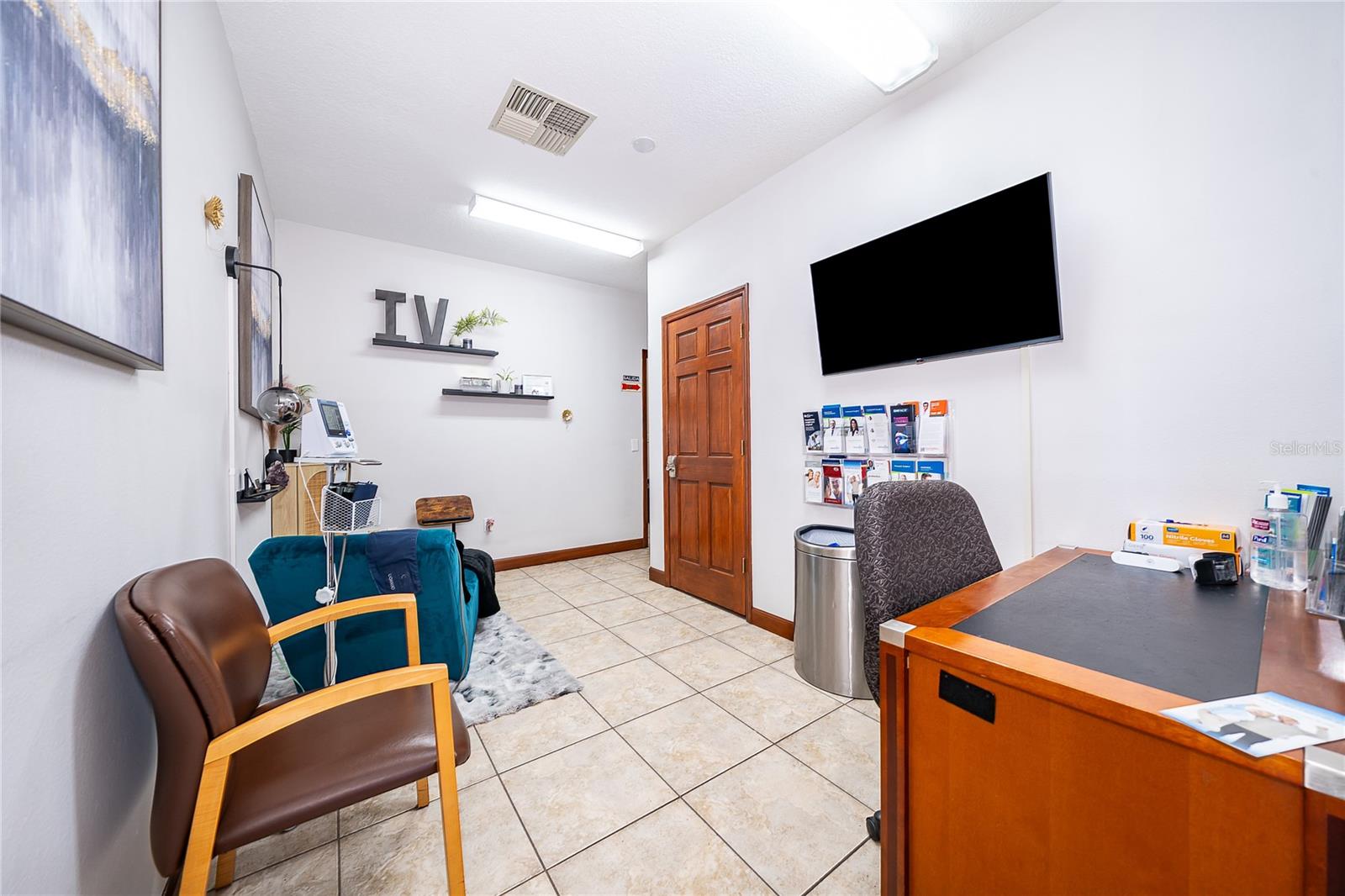 HERITAGE SQUARE 12 OFFICE CONDO, KISSIMMEE, FL, 34744