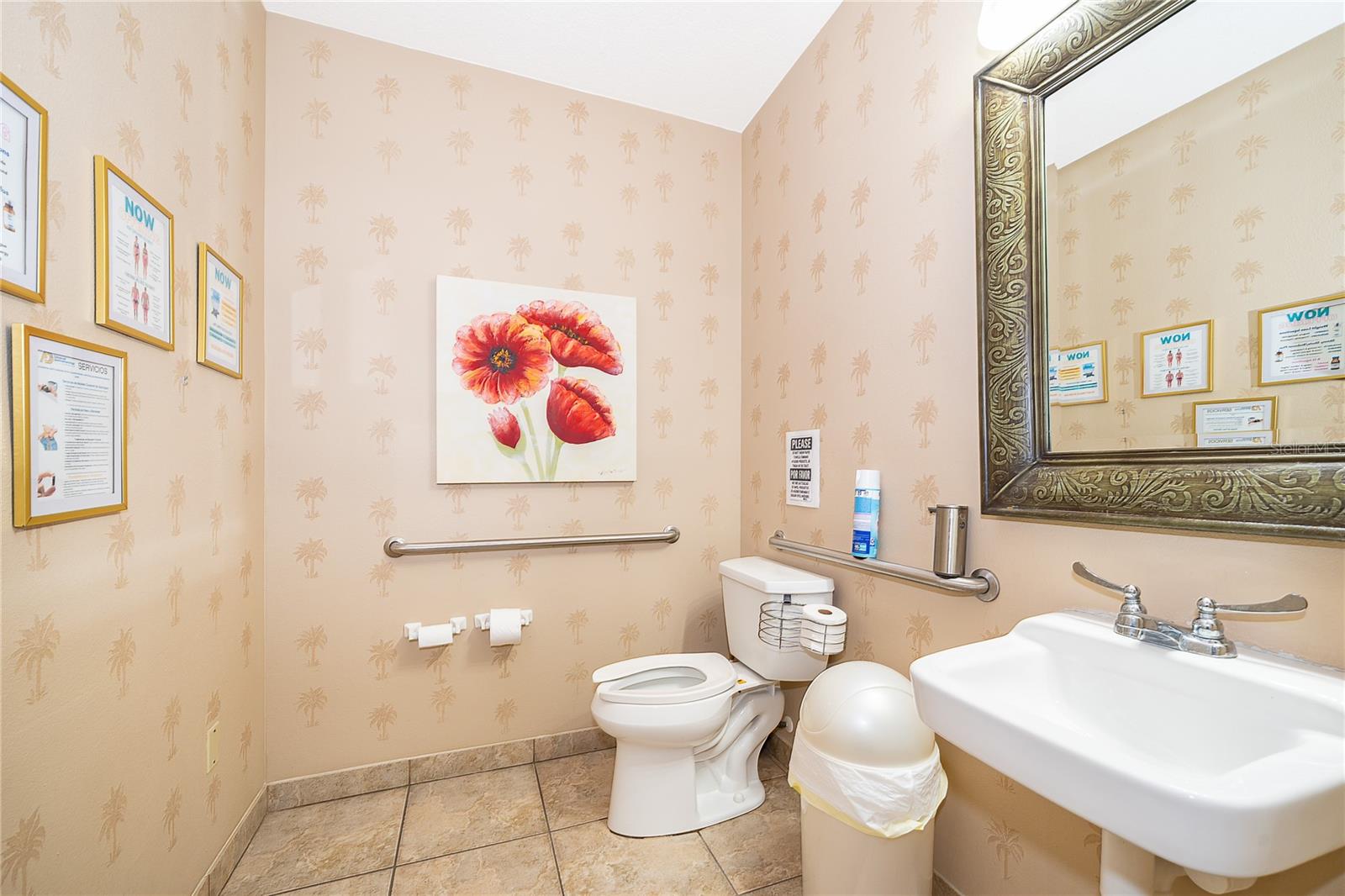 HERITAGE SQUARE 12 OFFICE CONDO, KISSIMMEE, FL, 34744