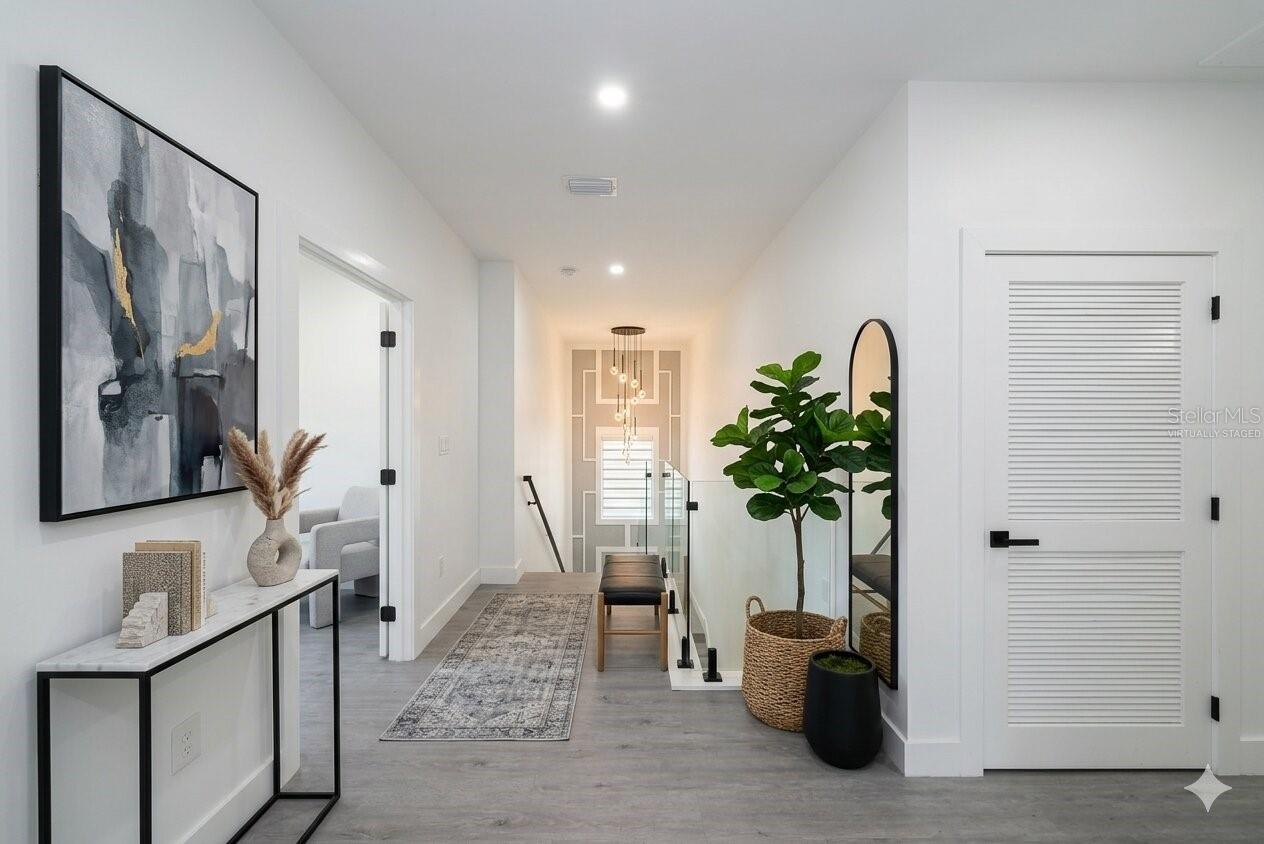 902 W SLIGH AVE, TAMPA, FL, 33604