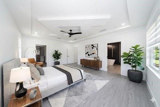 902 W SLIGH AVE, TAMPA, FL, 33604