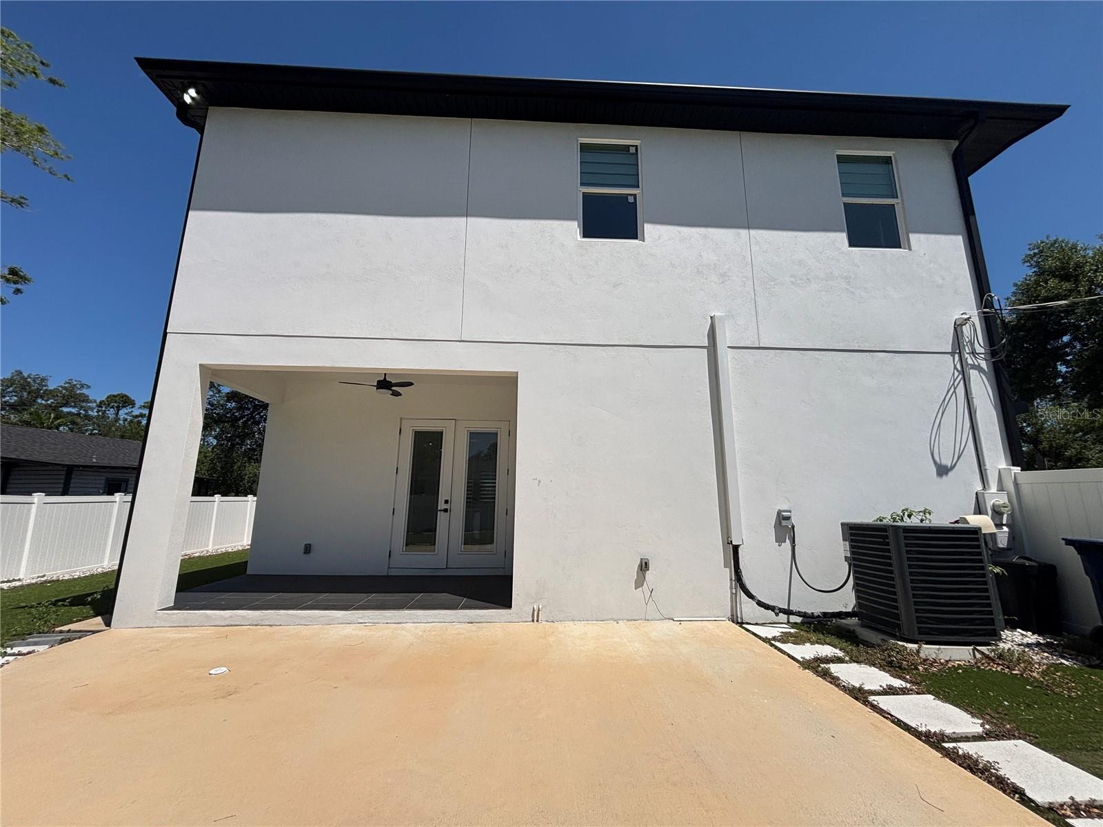 902 W SLIGH AVE, TAMPA, FL, 33604