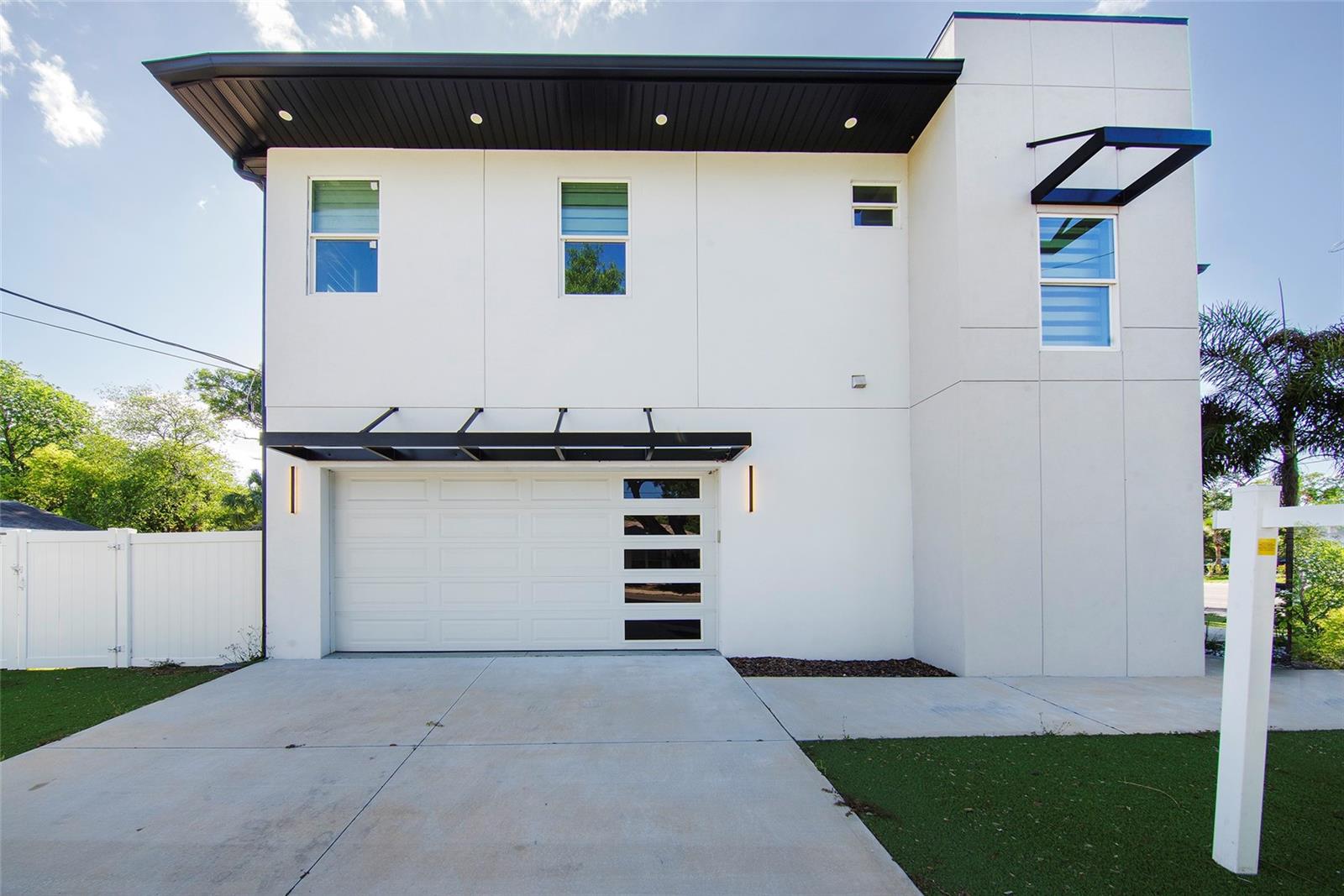 902 W SLIGH AVE, TAMPA, FL, 33604