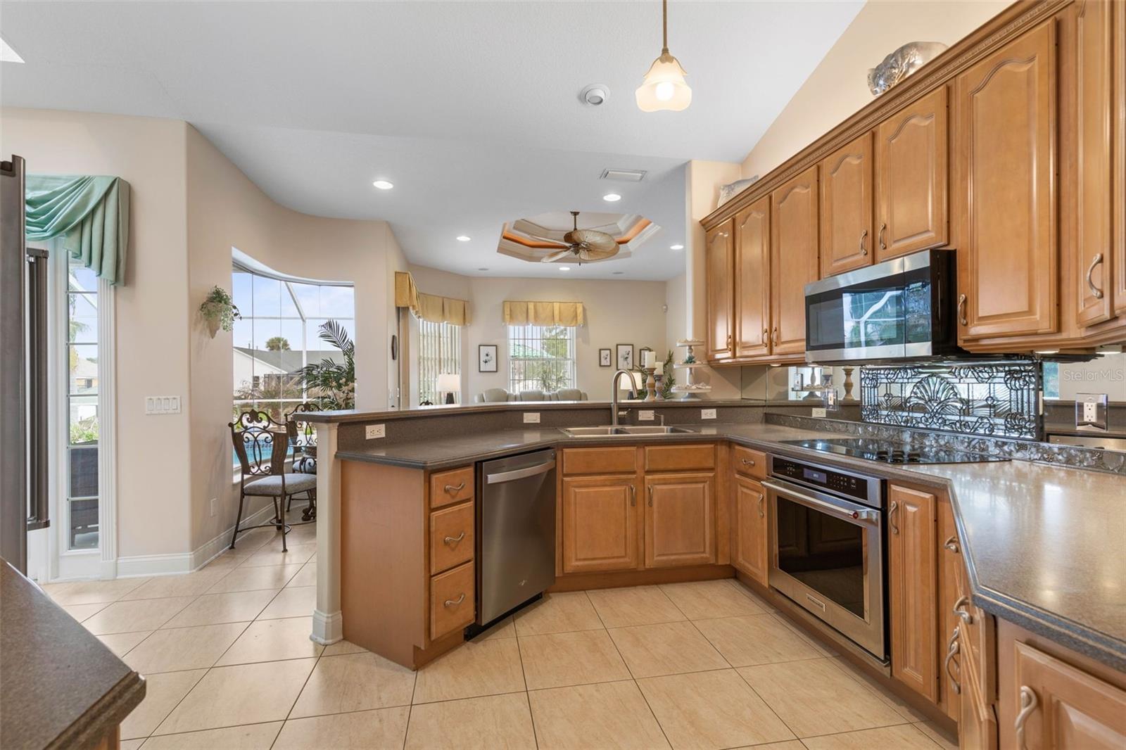 9 COCONUT CT, PALM COAST, FL, 32137