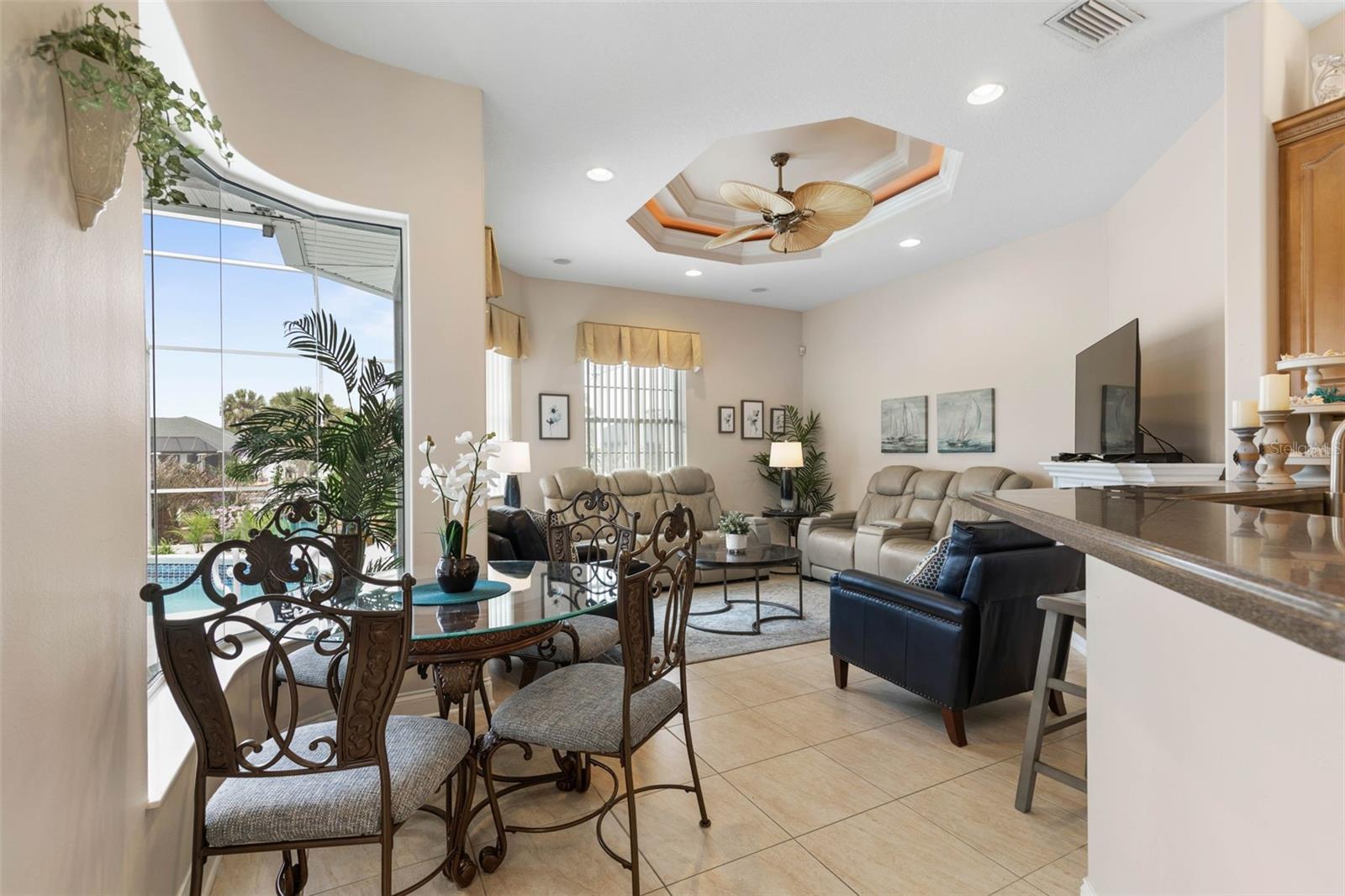 9 COCONUT CT, PALM COAST, FL, 32137
