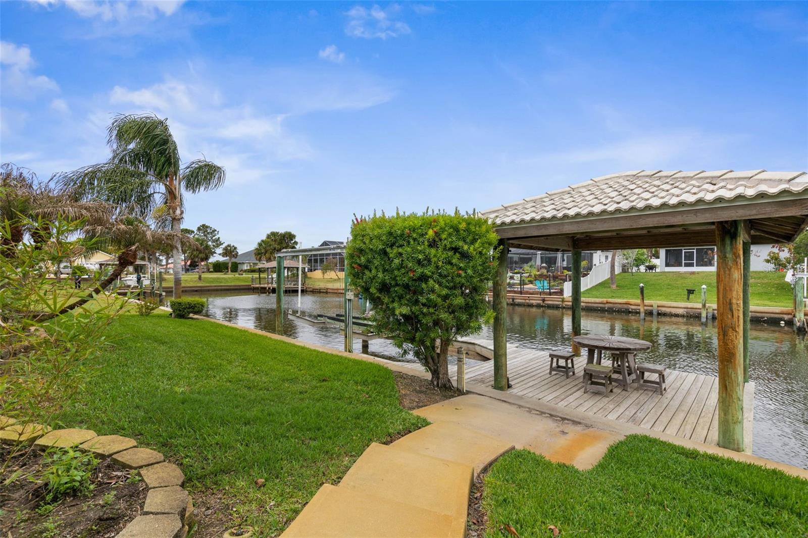 9 COCONUT CT, PALM COAST, FL, 32137