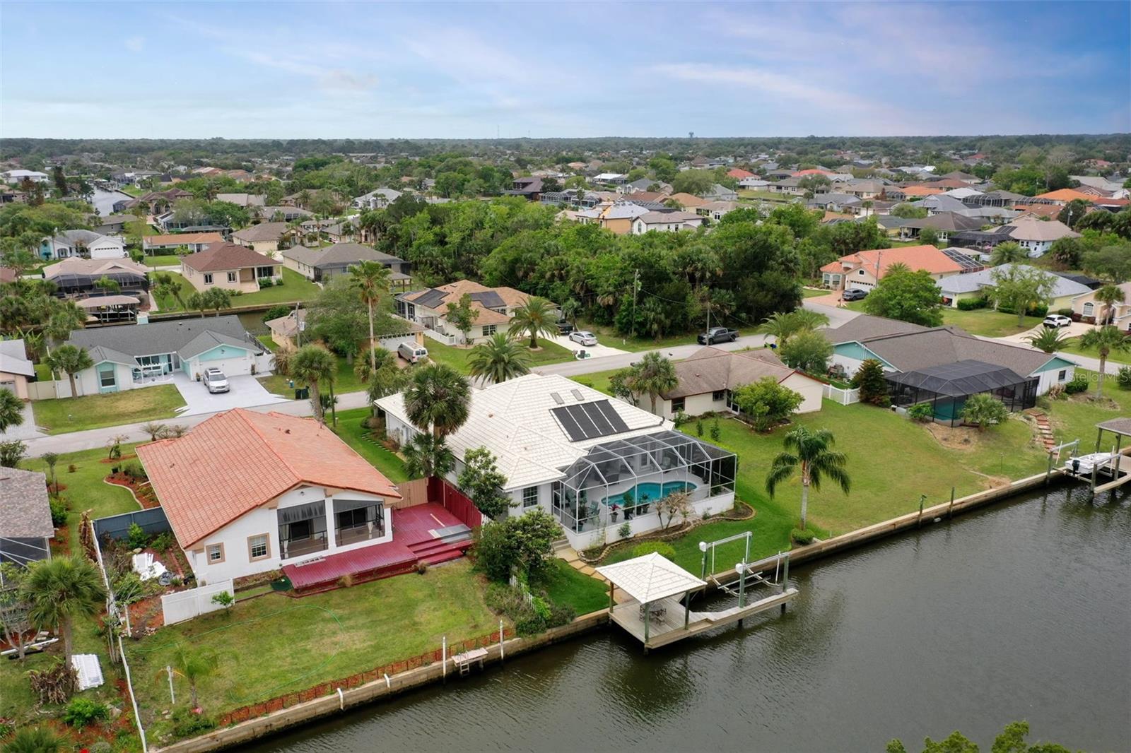 9 COCONUT CT, PALM COAST, FL, 32137