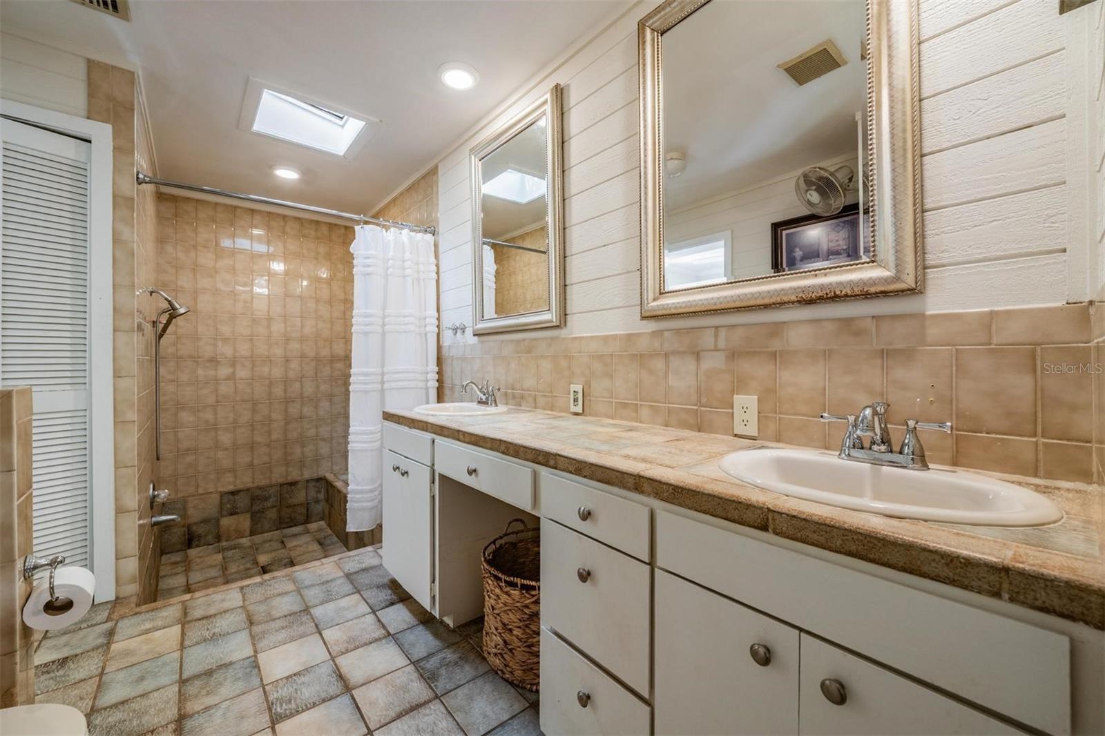 1238 S HIGHLAND PARK DR, LAKE WALES, FL, 33898