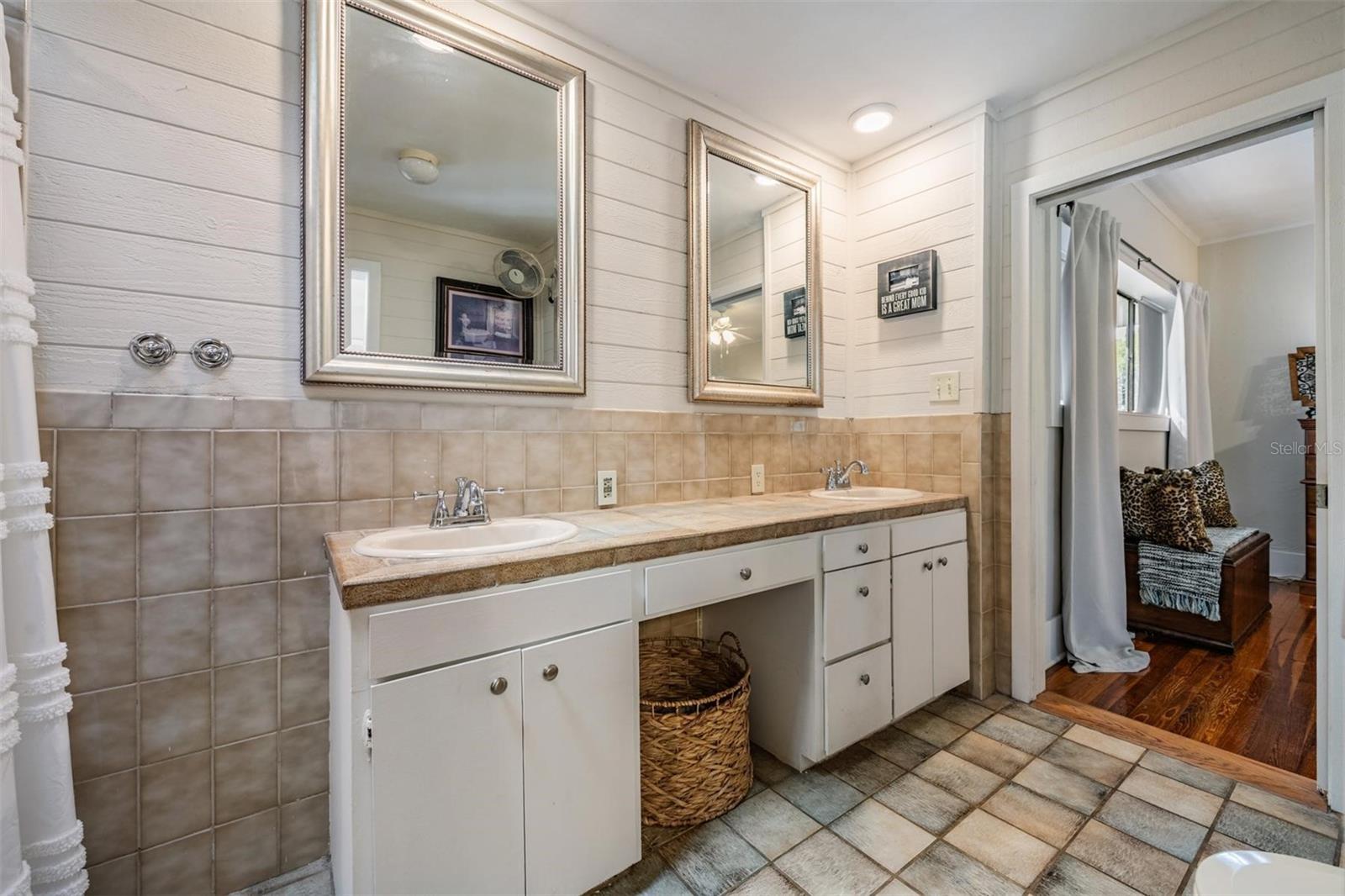 1238 S HIGHLAND PARK DR, LAKE WALES, FL, 33898