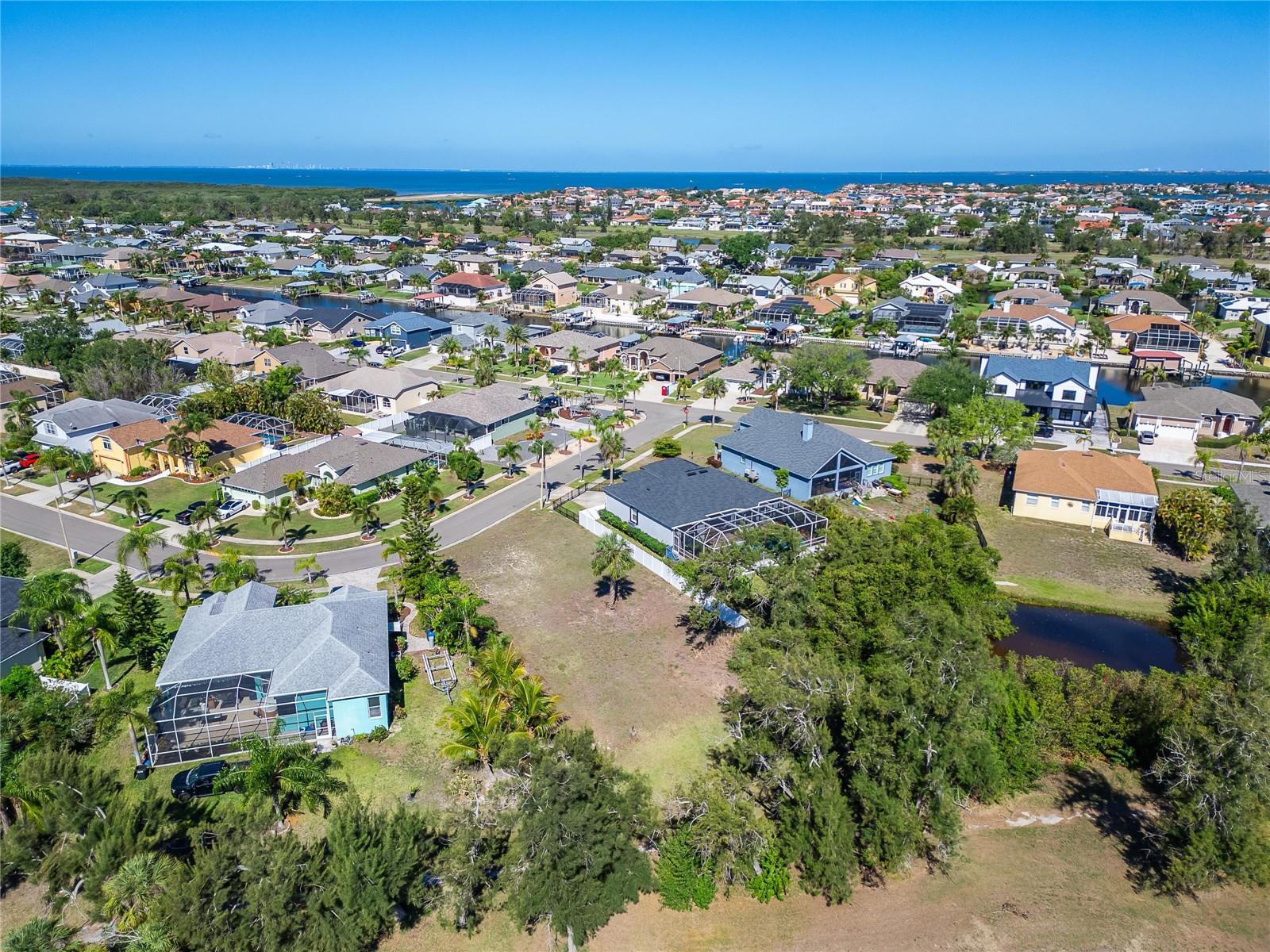 806 GREENVIEW DR, APOLLO BEACH, FL, 33572