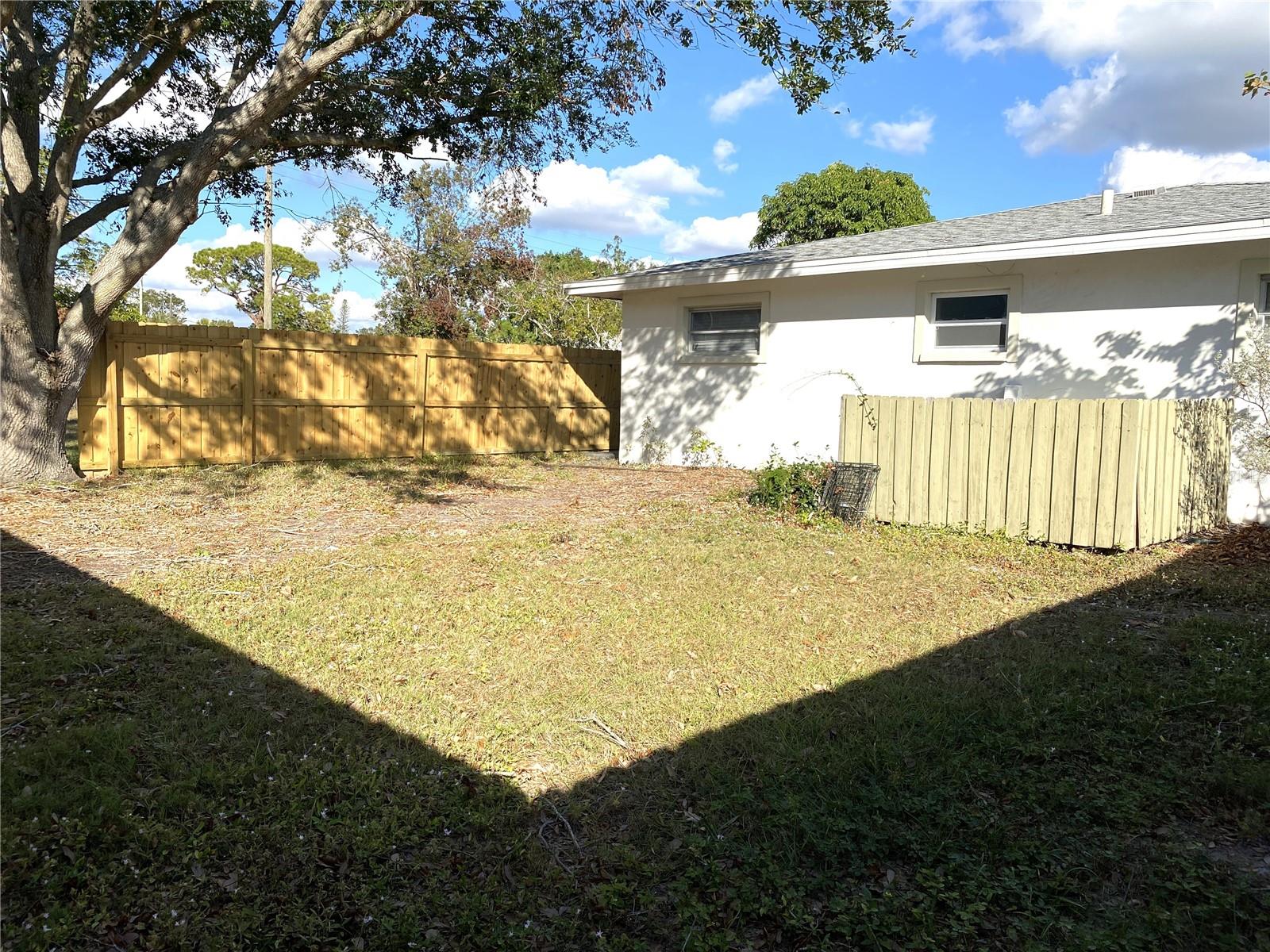 2403 BROWNING ST, SARASOTA, FL, 34237