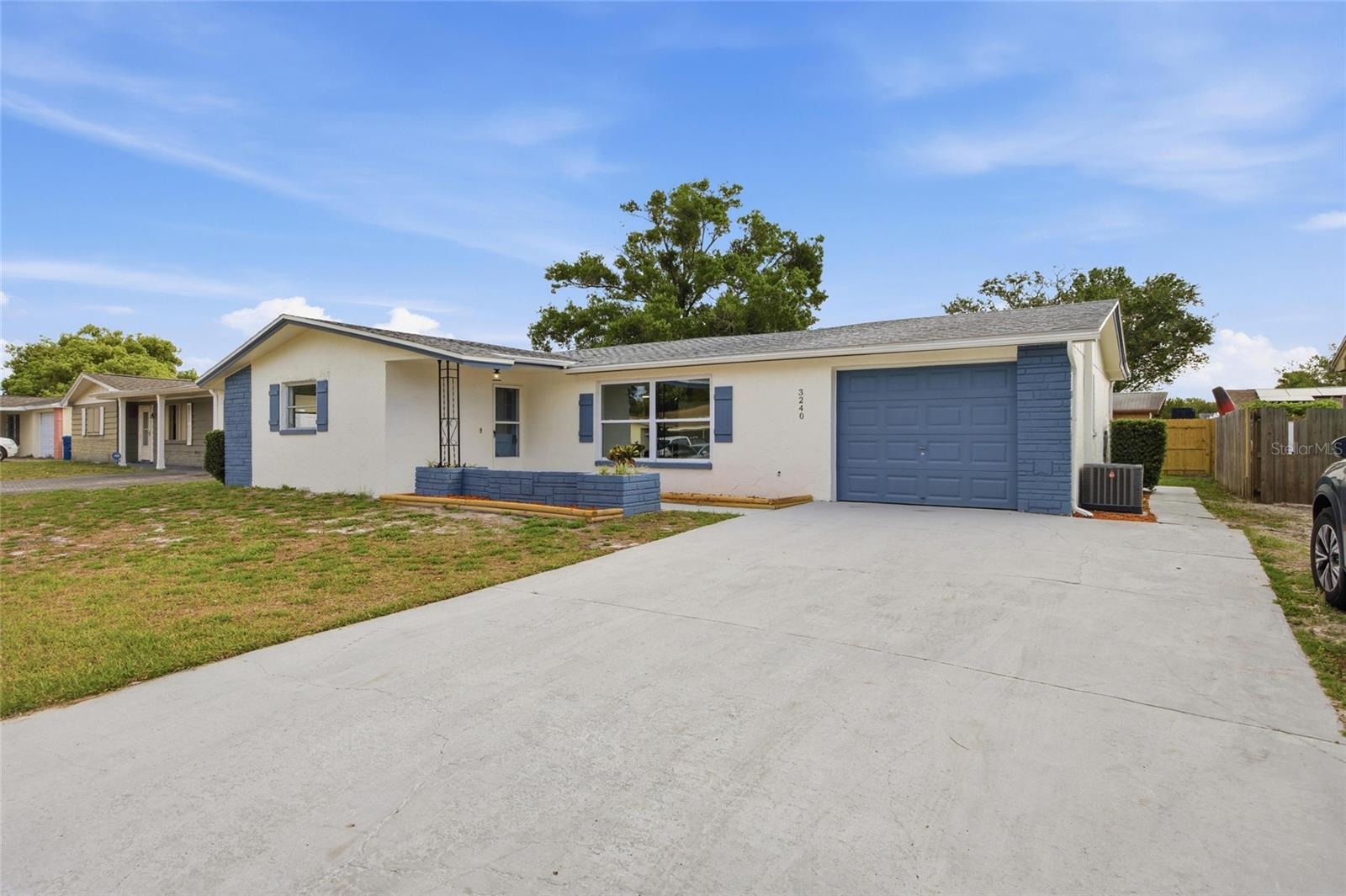 3240 BROOKFIELD DR, HOLIDAY, FL, 34691