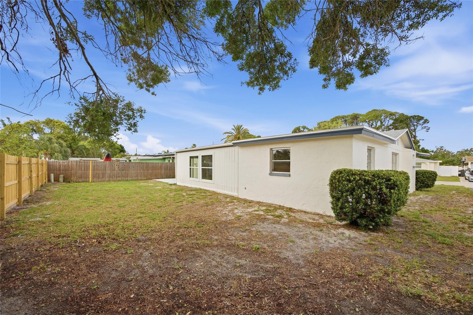 3240 BROOKFIELD DR, HOLIDAY, FL, 34691