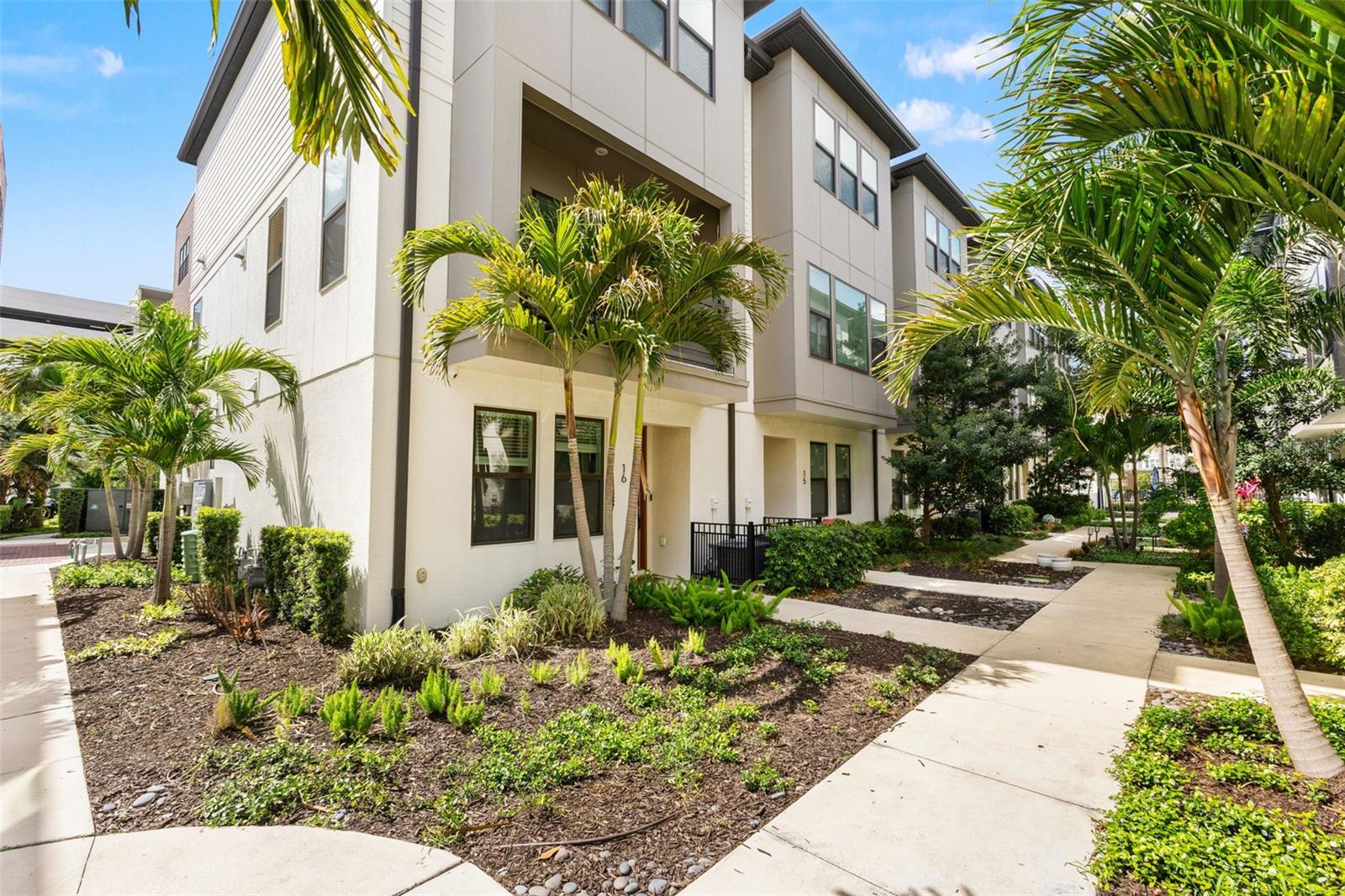 2511 N GRADY AVE #16, TAMPA, FL, 33607