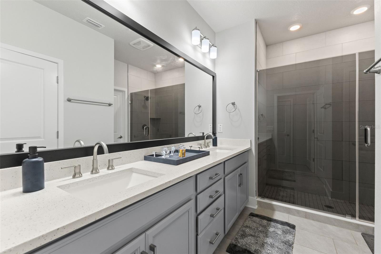 2511 N GRADY AVE #16, TAMPA, FL, 33607