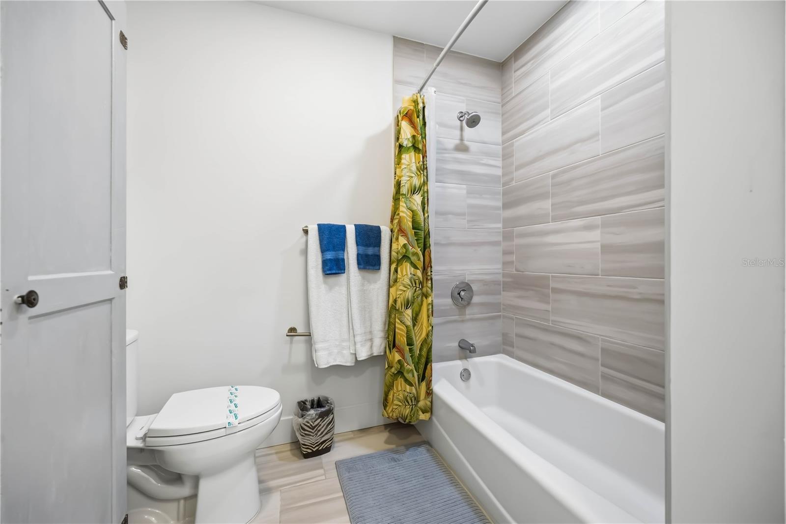 1703 N TAMIAMI TRL #406, SARASOTA, FL, 34234