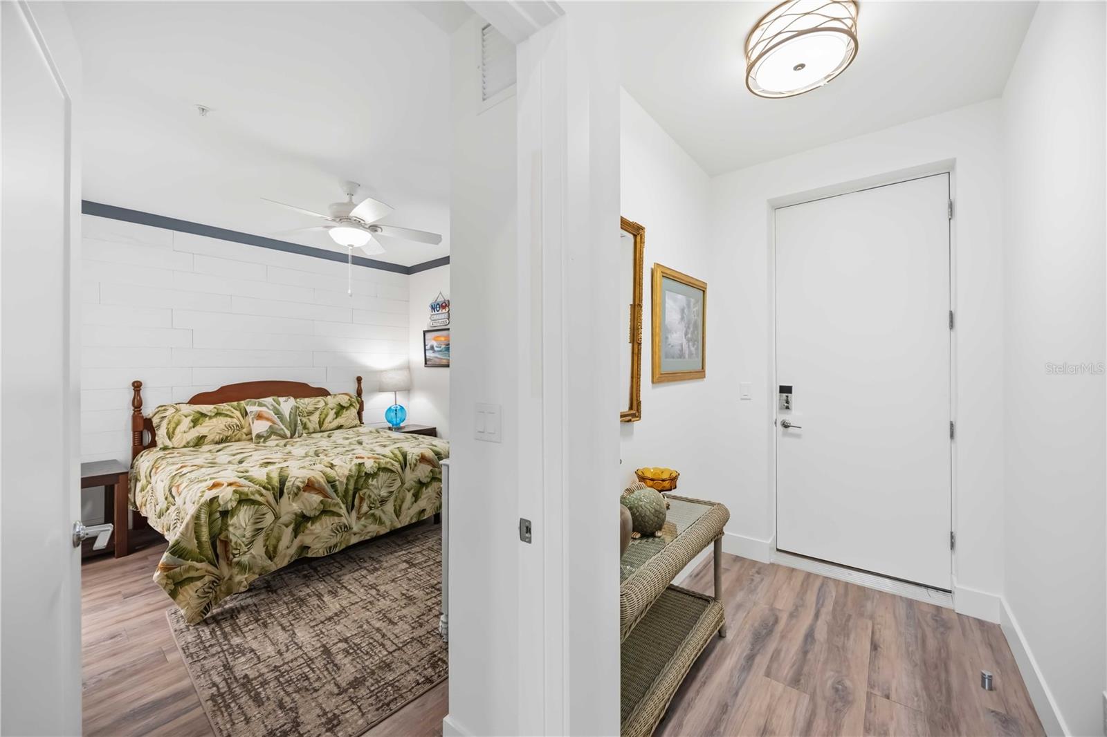 1703 N TAMIAMI TRL #406, SARASOTA, FL, 34234