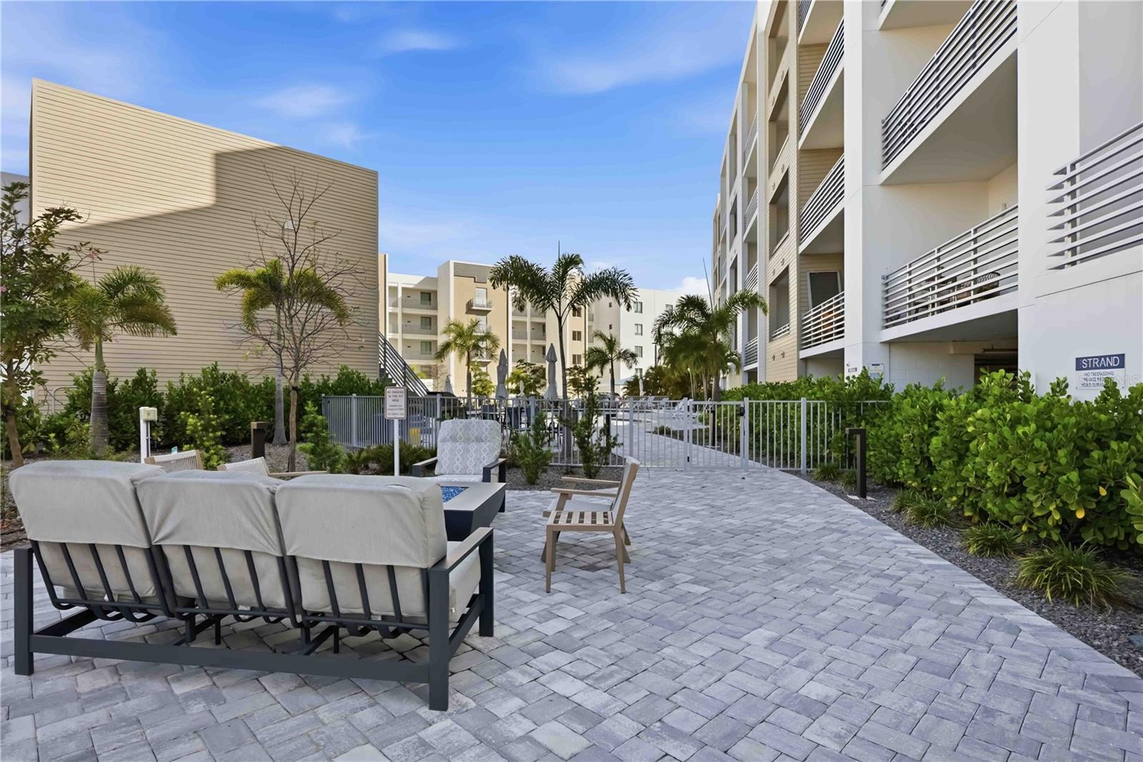 1703 N TAMIAMI TRL #406, SARASOTA, FL, 34234