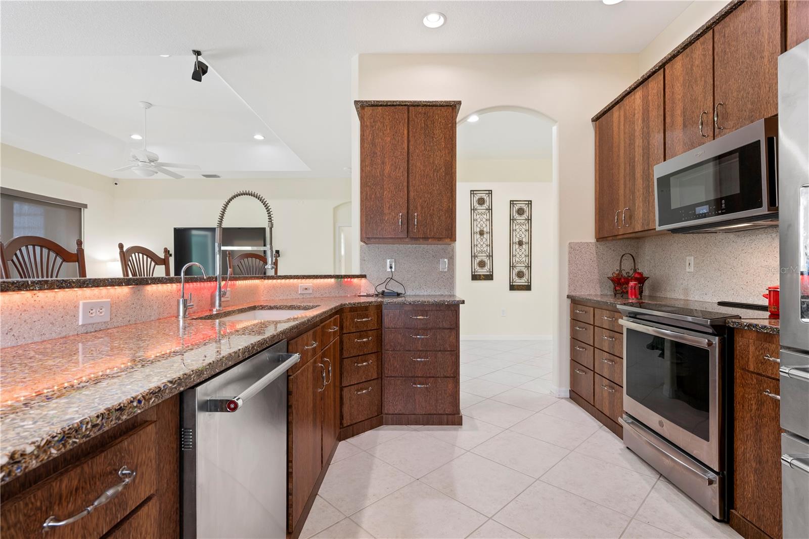 7005 GOLDRUSH LN, BRADENTON, FL, 34201