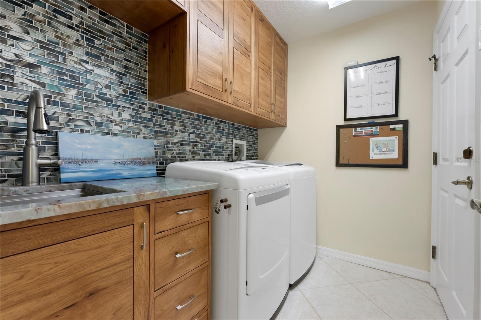 7005 GOLDRUSH LN, BRADENTON, FL, 34201