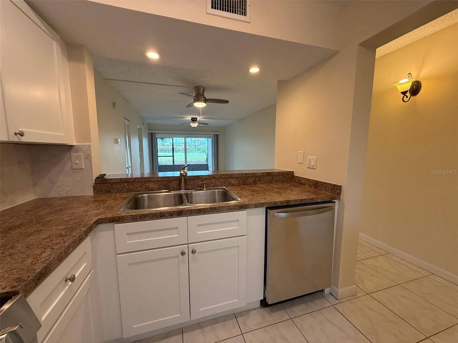 6219 PALMA DEL MAR BLVD S #105, ST PETERSBURG, FL, 33715