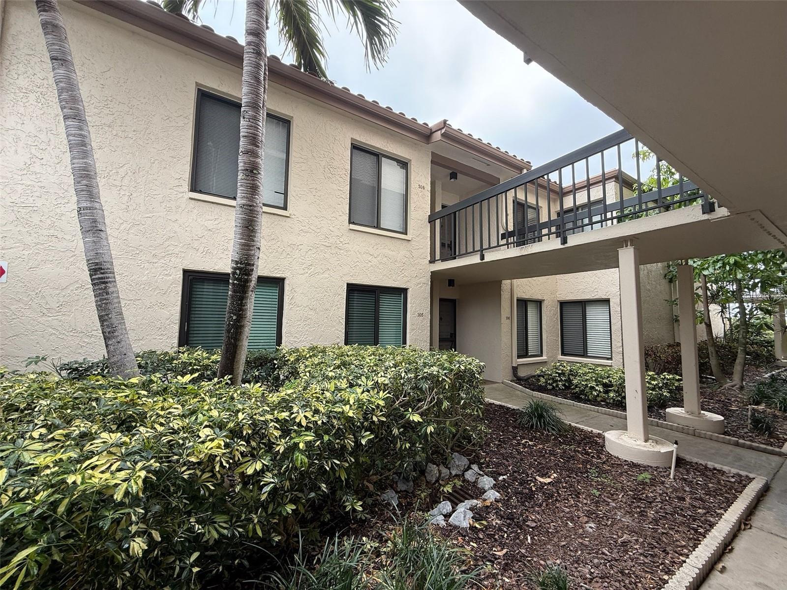 6219 PALMA DEL MAR BLVD S #105, ST PETERSBURG, FL, 33715