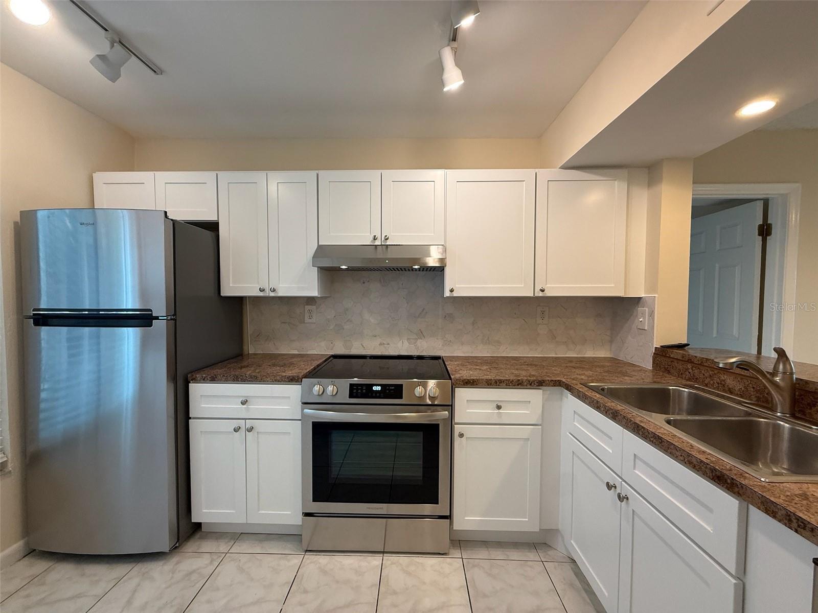 6219 PALMA DEL MAR BLVD S #105, ST PETERSBURG, FL, 33715