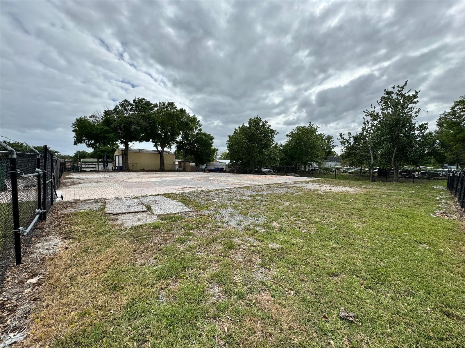 580 FAIRVILLA RD, ORLANDO, FL, 32808