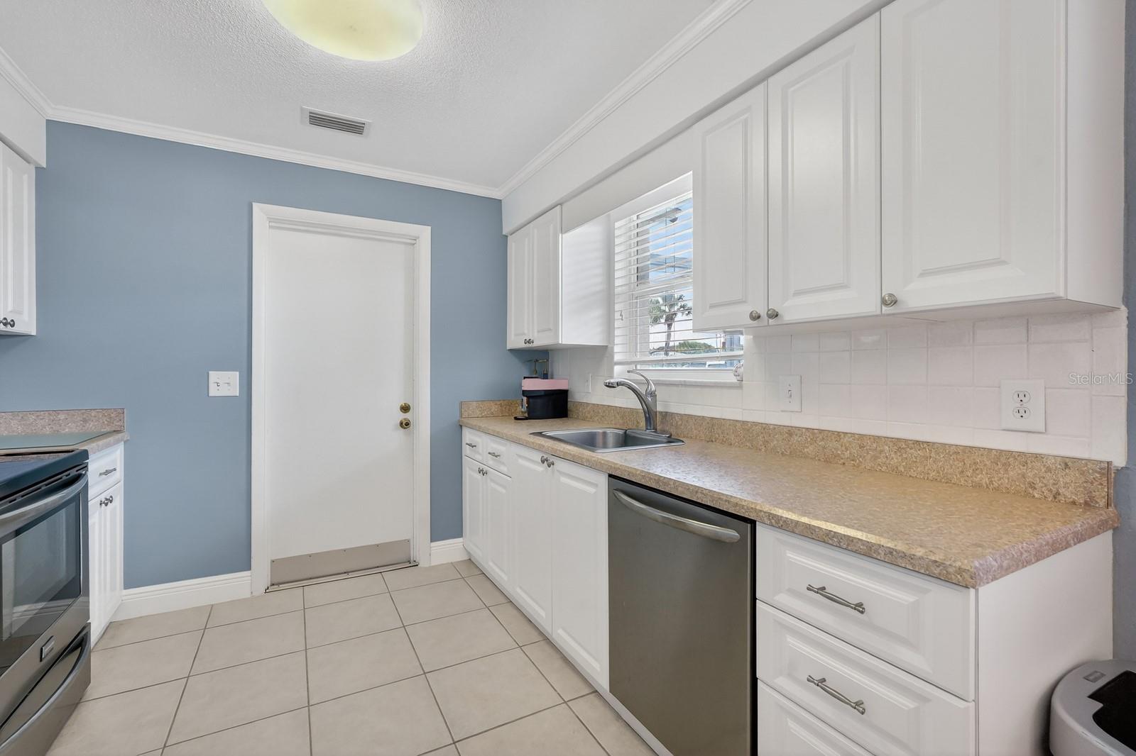 30 LONGFELLOW CIR, ORMOND BEACH, FL, 32176
