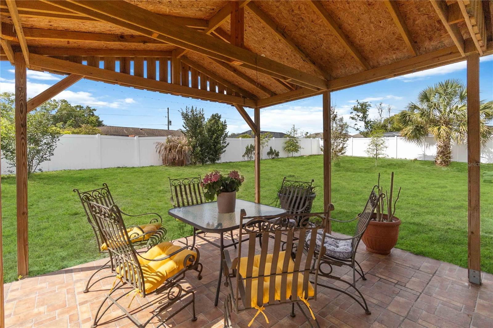 1323 FERENDINA DR, DELTONA, FL, 32725