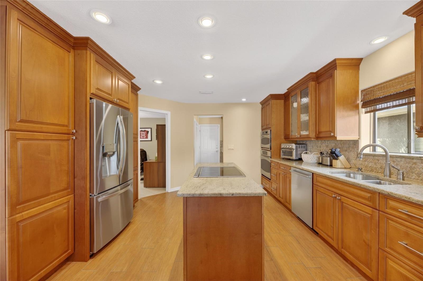 6603 BLACKFIN WAY, APOLLO BEACH, FL, 33572