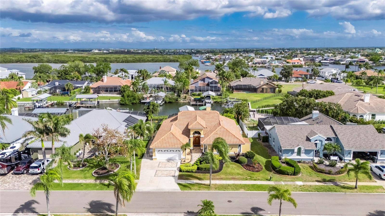 6603 BLACKFIN WAY, APOLLO BEACH, FL, 33572