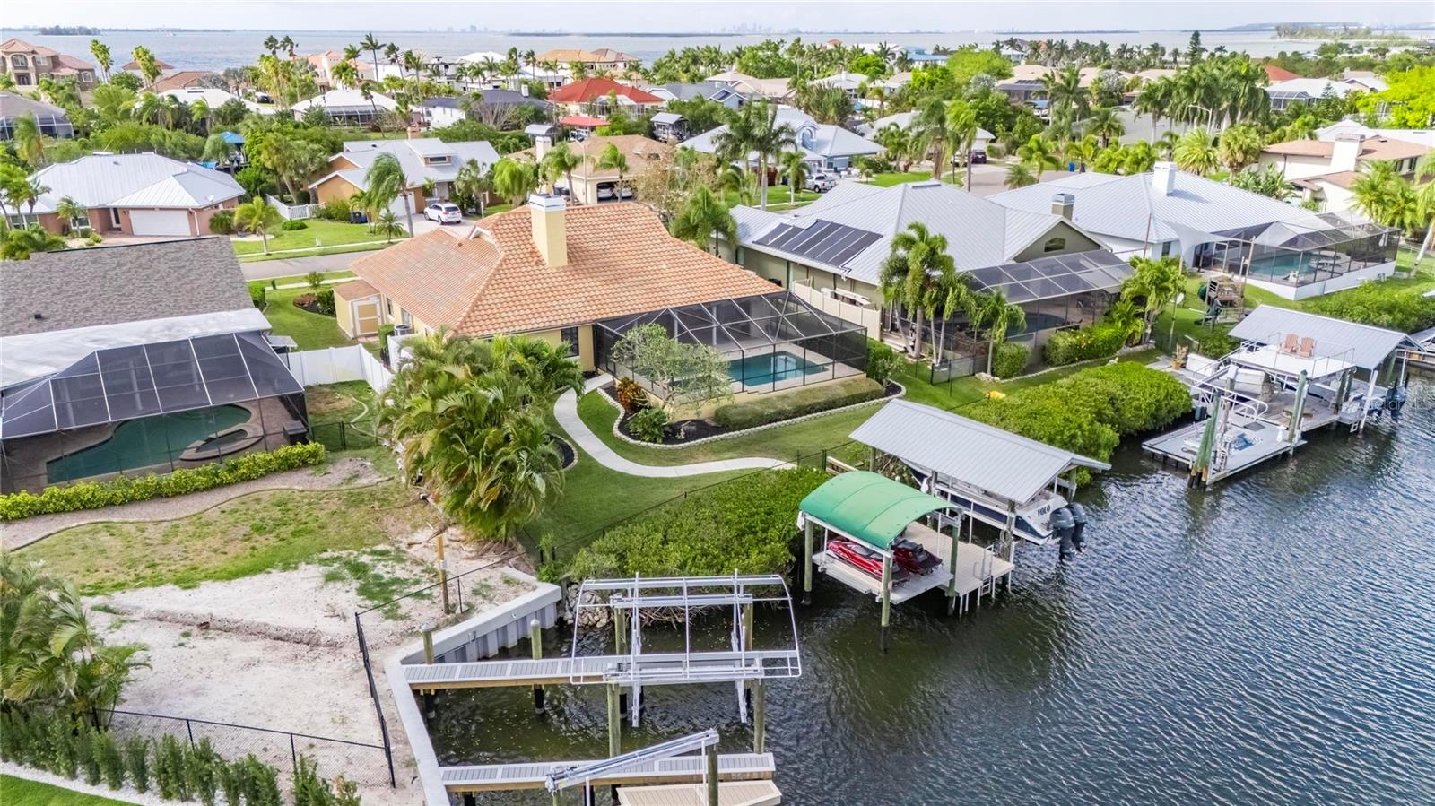 6603 BLACKFIN WAY, APOLLO BEACH, FL, 33572