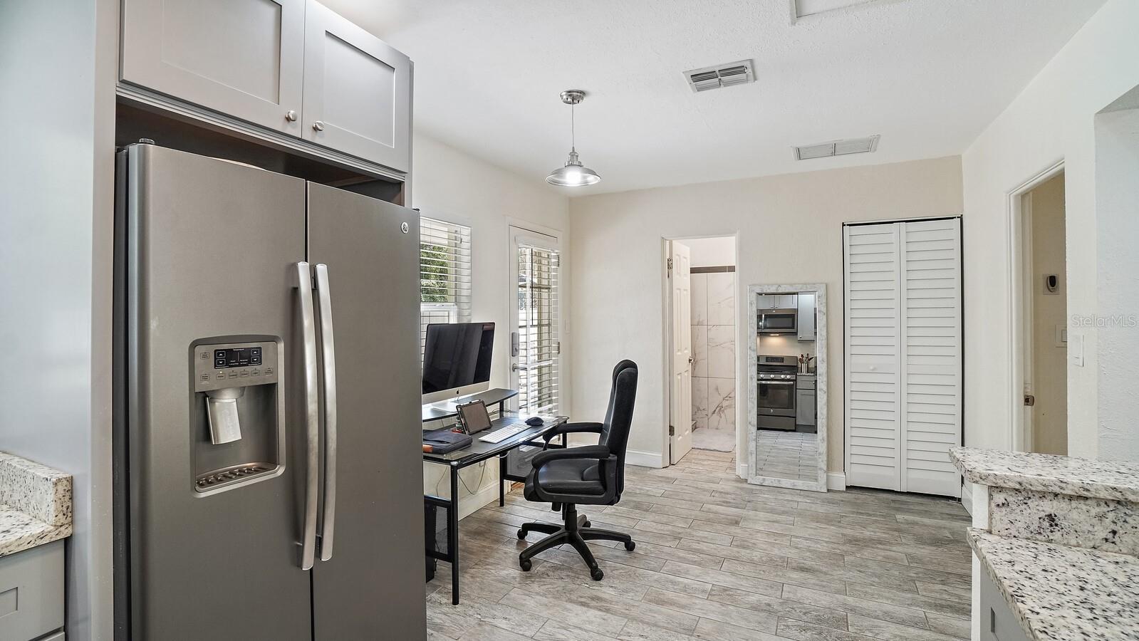 263 22ND ST N, ST PETERSBURG, FL, 33713
