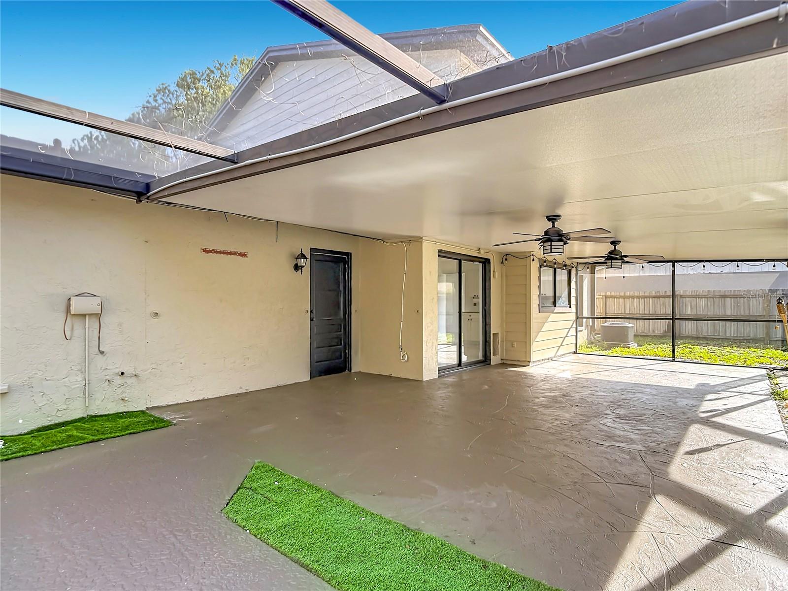 4012 BRAESGATE LN, TAMPA, FL, 33624