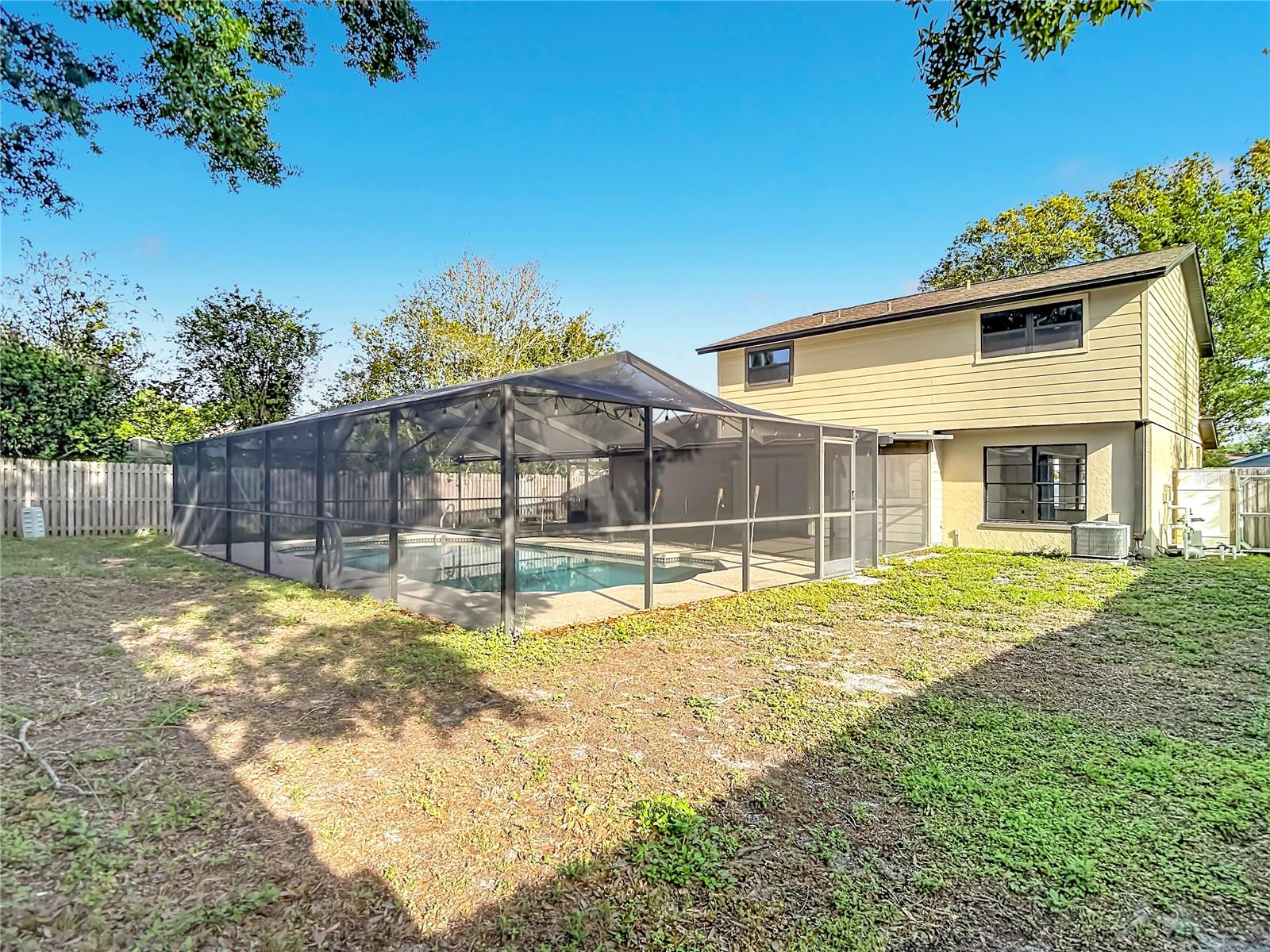 4012 BRAESGATE LN, TAMPA, FL, 33624