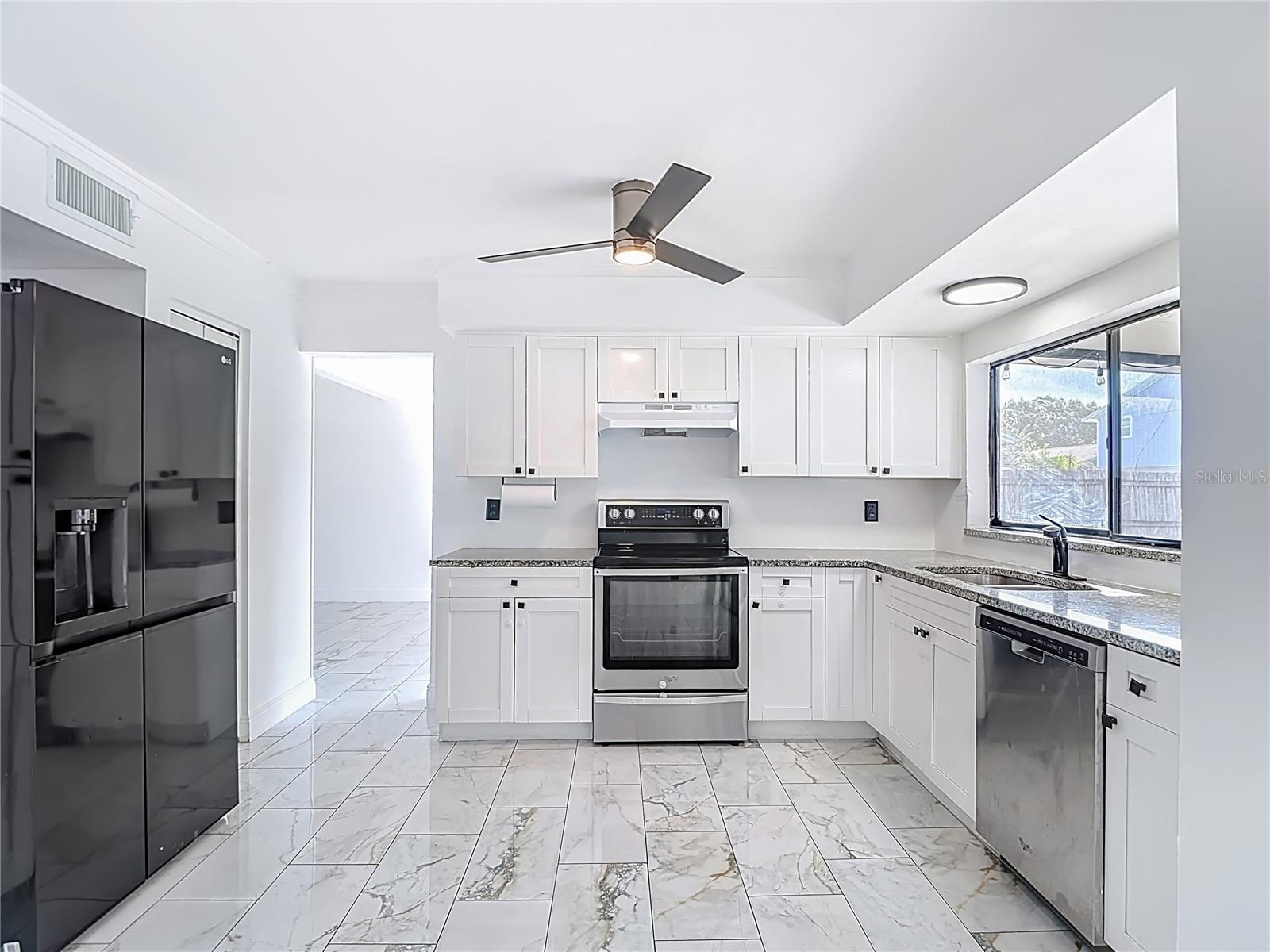 4012 BRAESGATE LN, TAMPA, FL, 33624