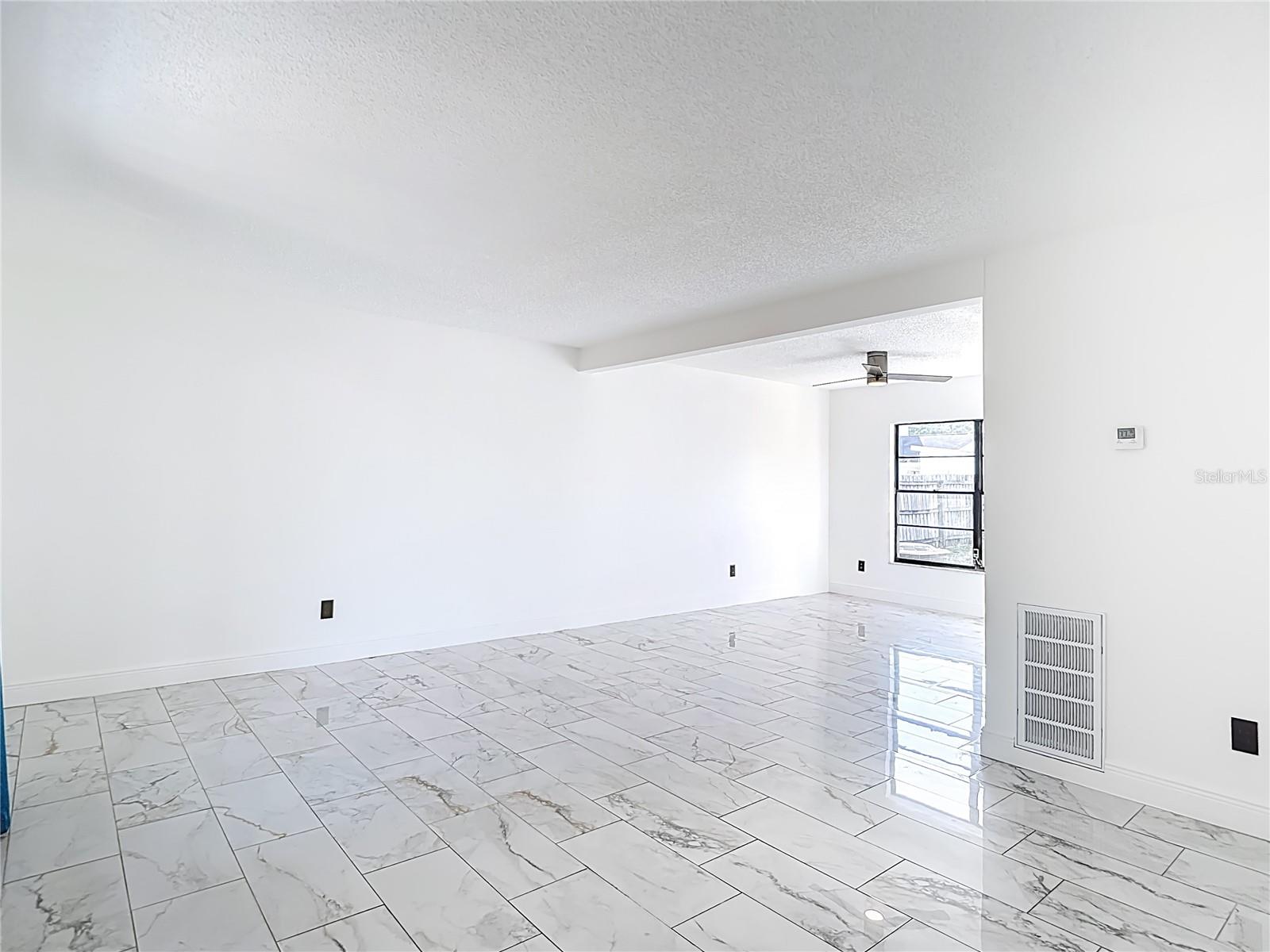 4012 BRAESGATE LN, TAMPA, FL, 33624