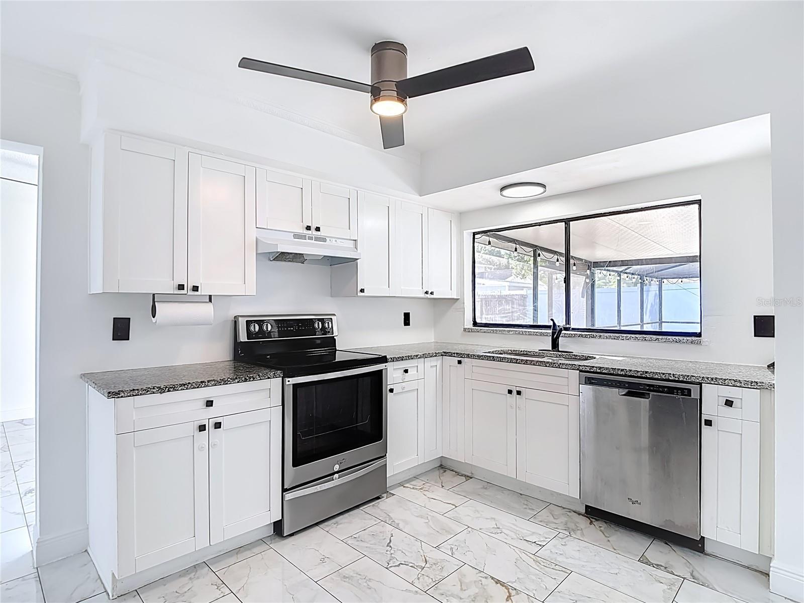 4012 BRAESGATE LN, TAMPA, FL, 33624