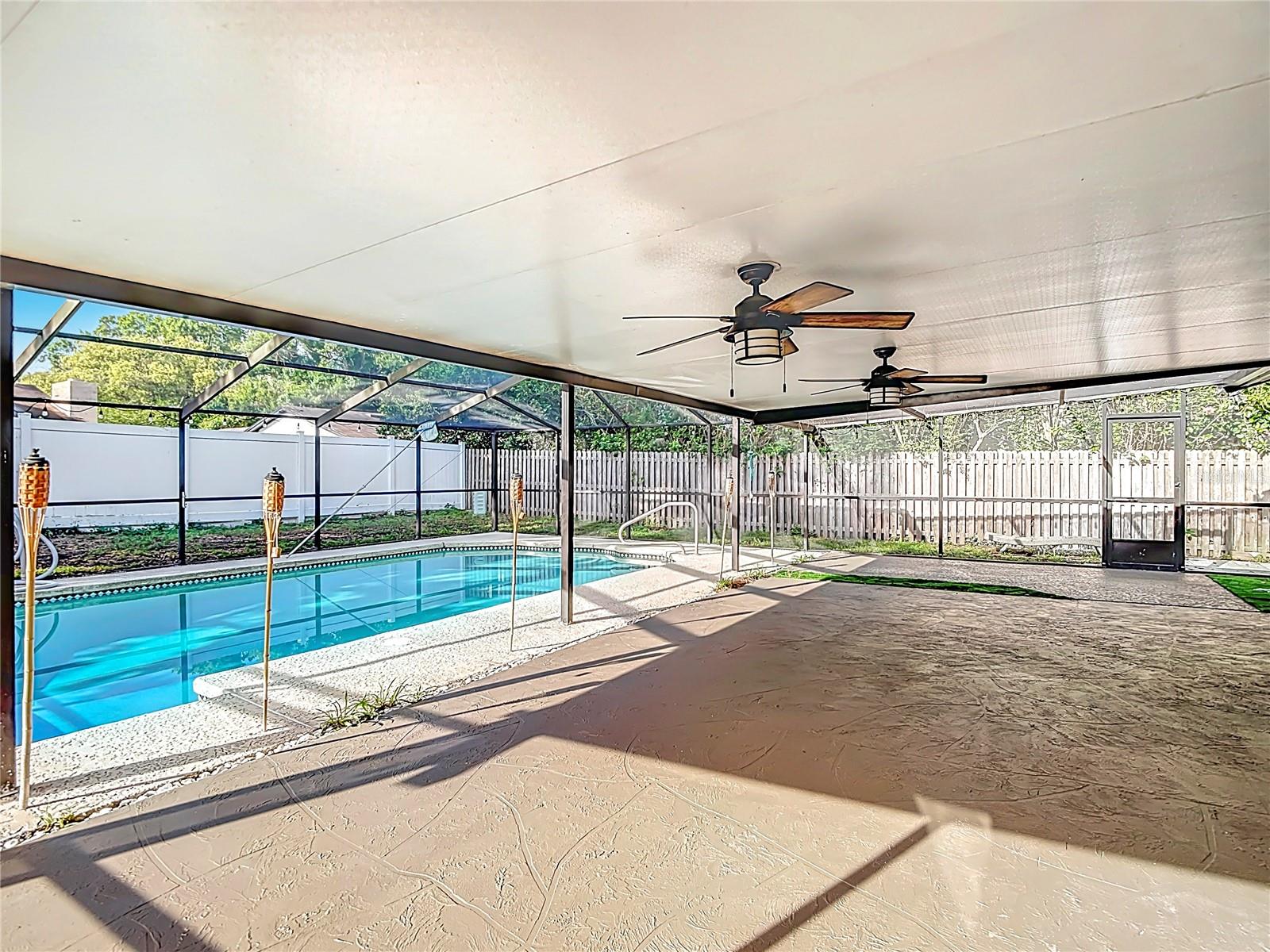 4012 BRAESGATE LN, TAMPA, FL, 33624