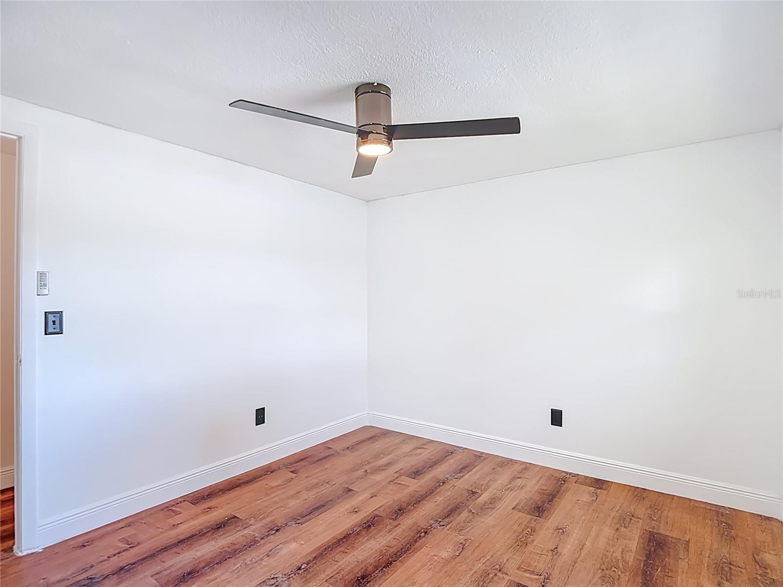4012 BRAESGATE LN, TAMPA, FL, 33624
