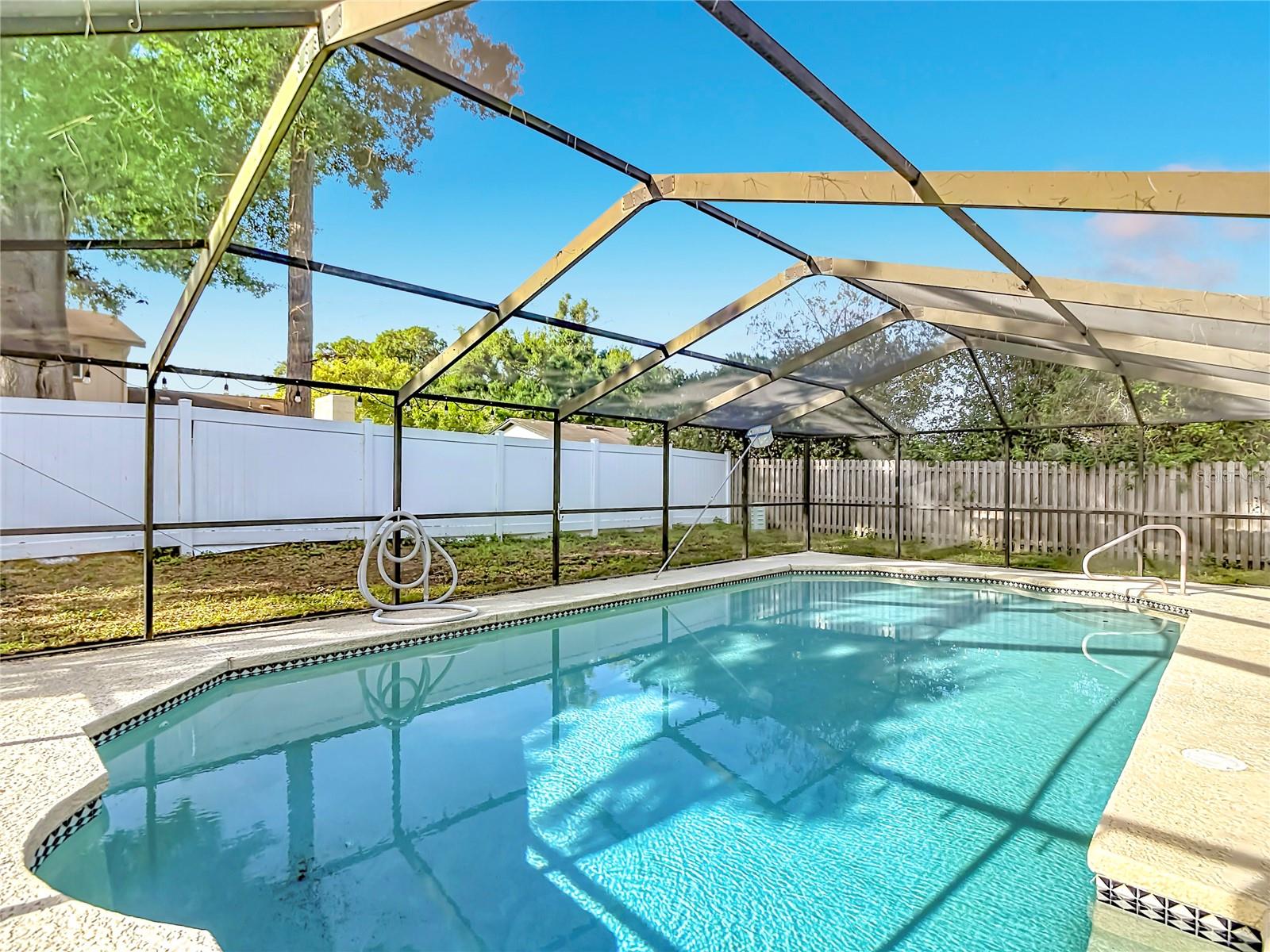 4012 BRAESGATE LN, TAMPA, FL, 33624